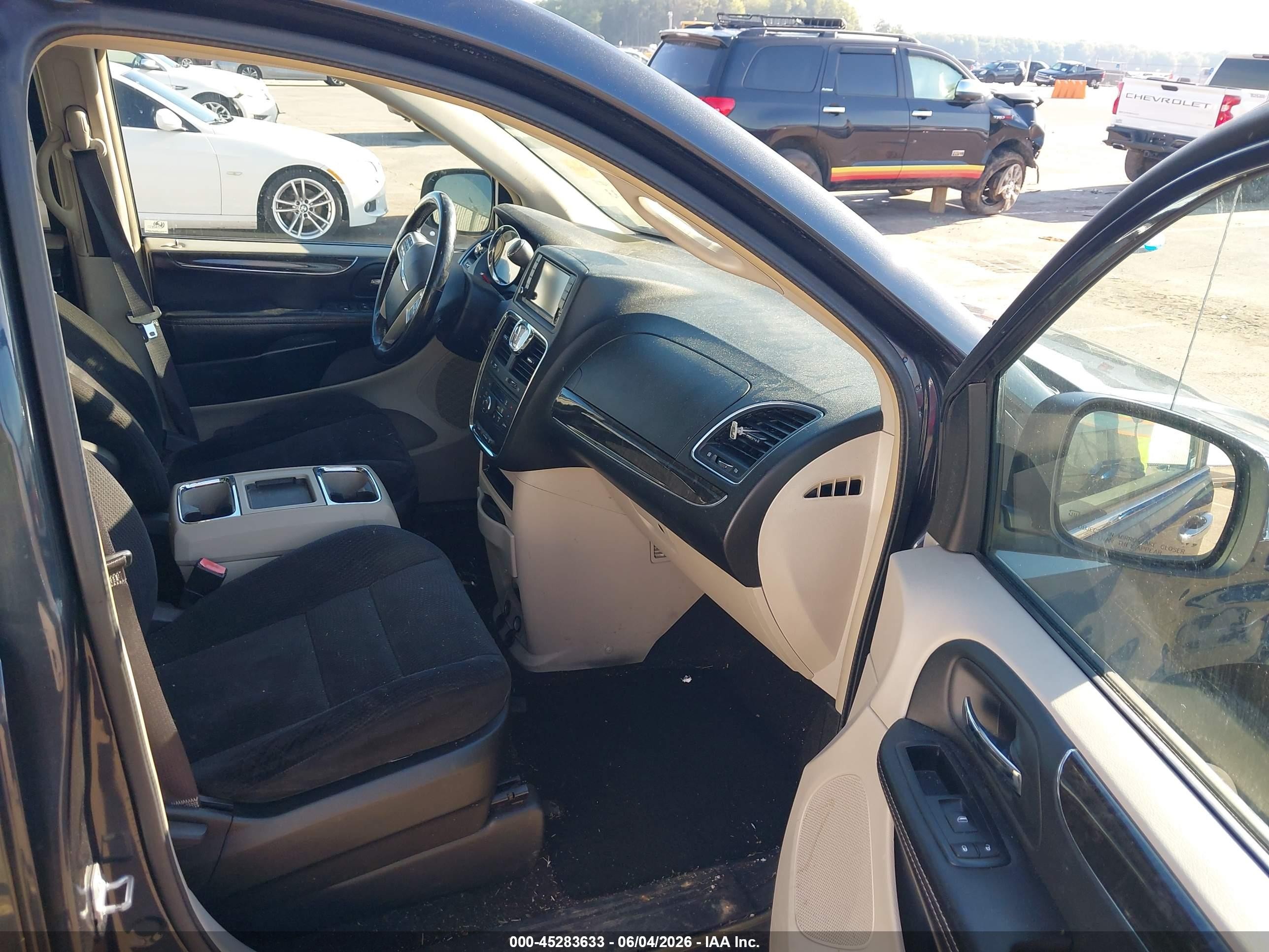 2014 Chrysler Town & Country Touring Black vin: 2C4RC1BG2ER460482