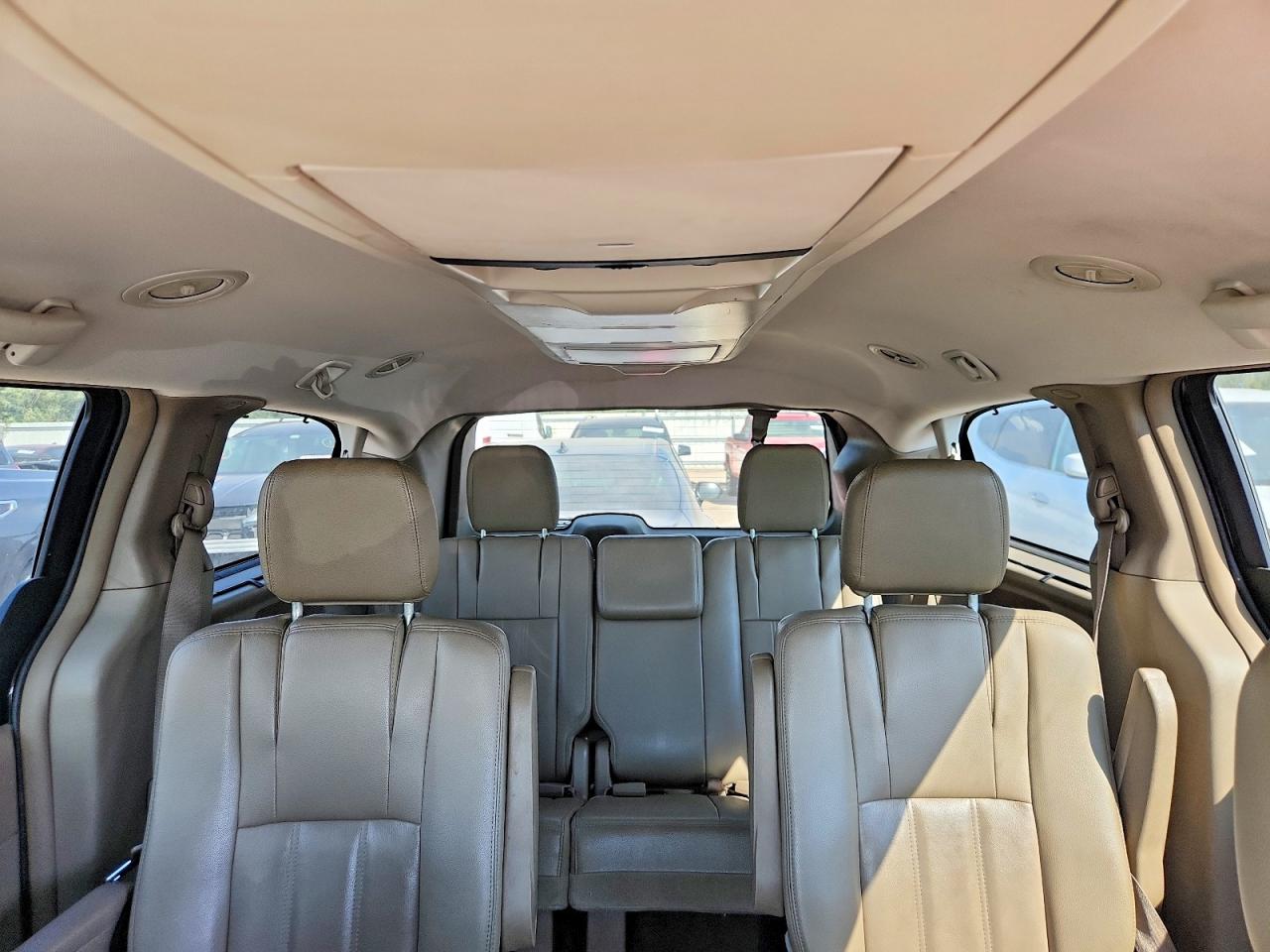 2015 Chrysler Town & Country Touring Black vin: 2C4RC1BG2FR505602