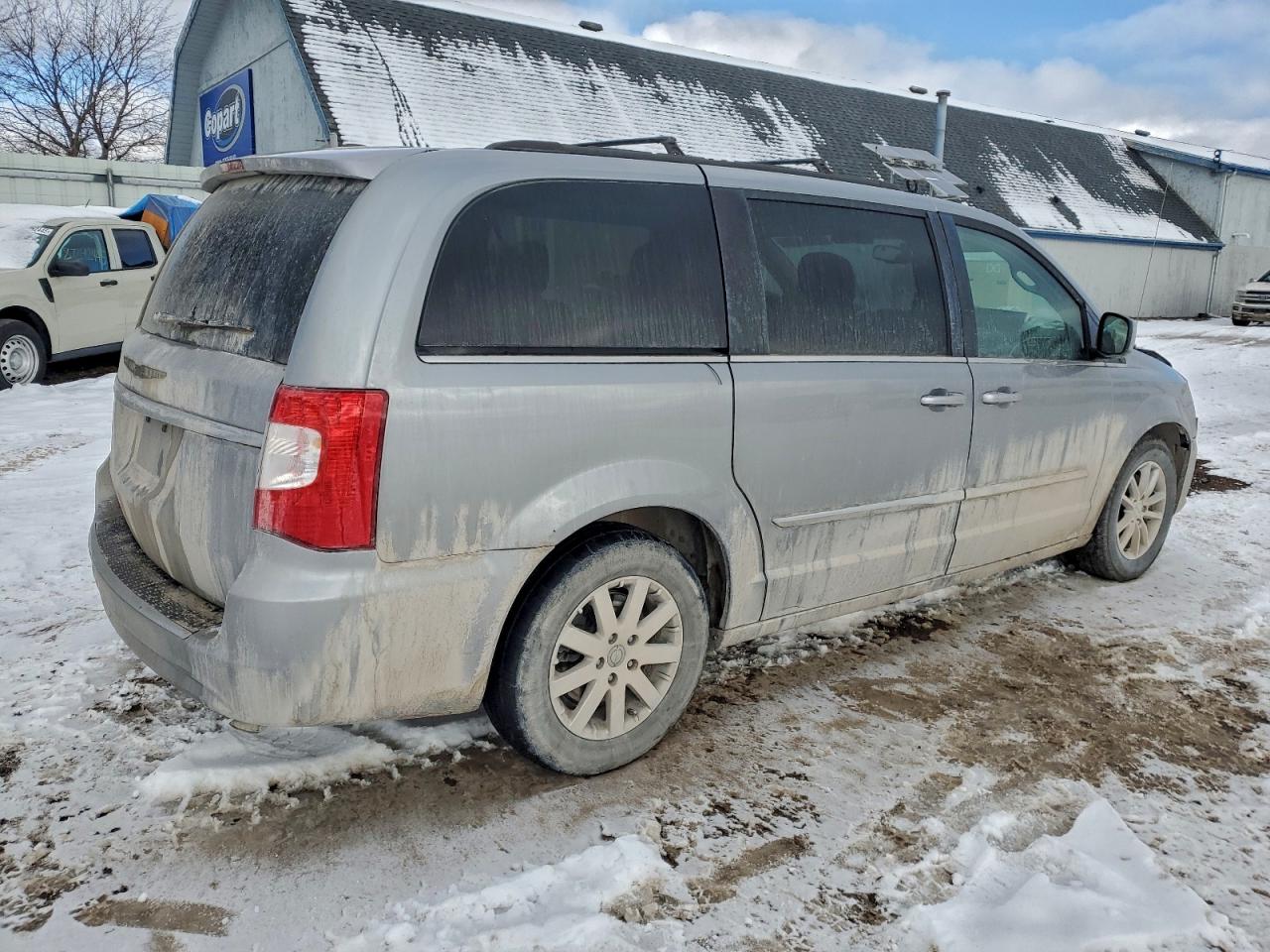 2015 Chrysler Town & Country Touring Silver vin: 2C4RC1BG2FR601780