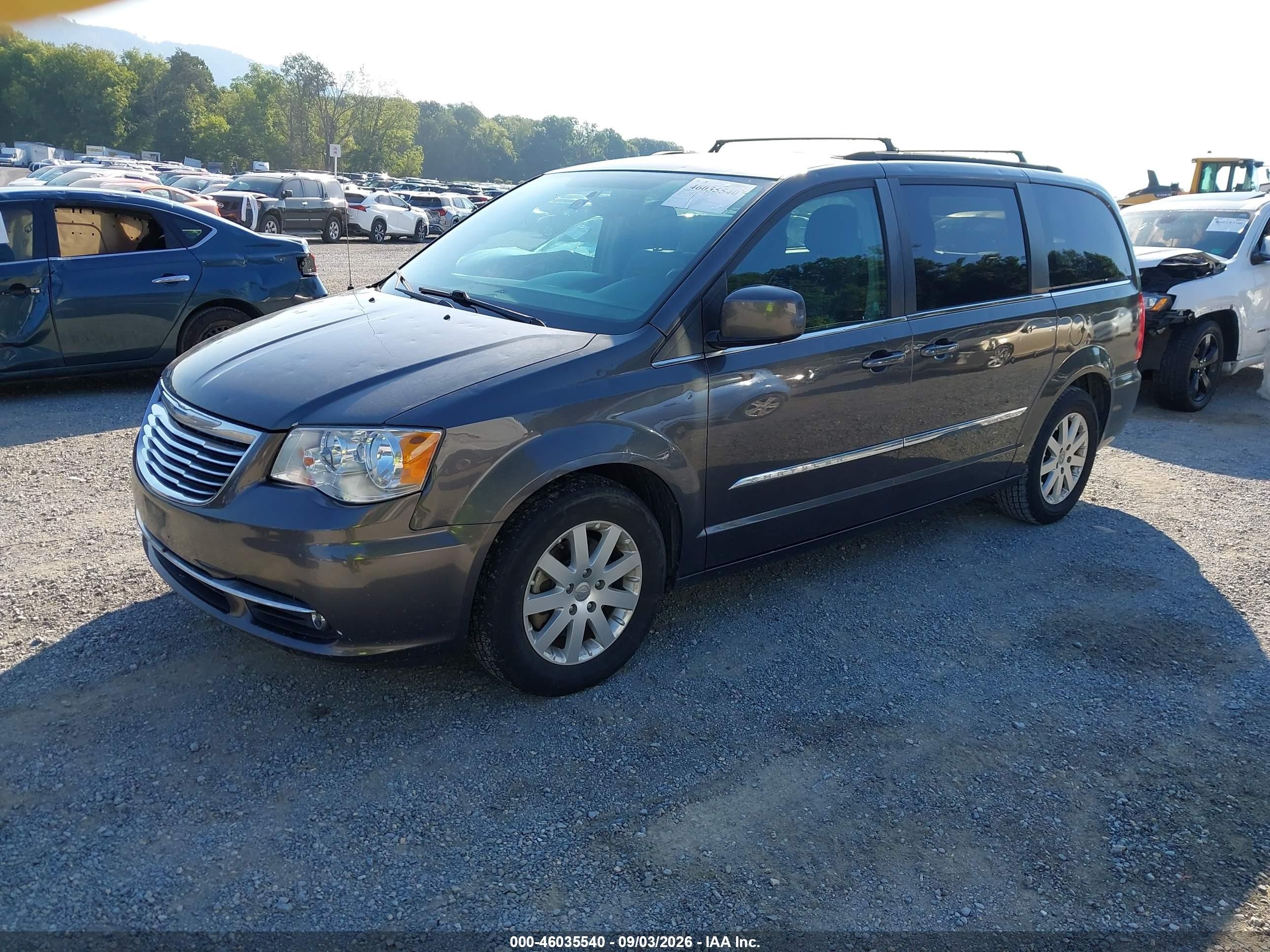 2015 Chrysler Town & Country Touring Gray vin: 2C4RC1BG2FR626405