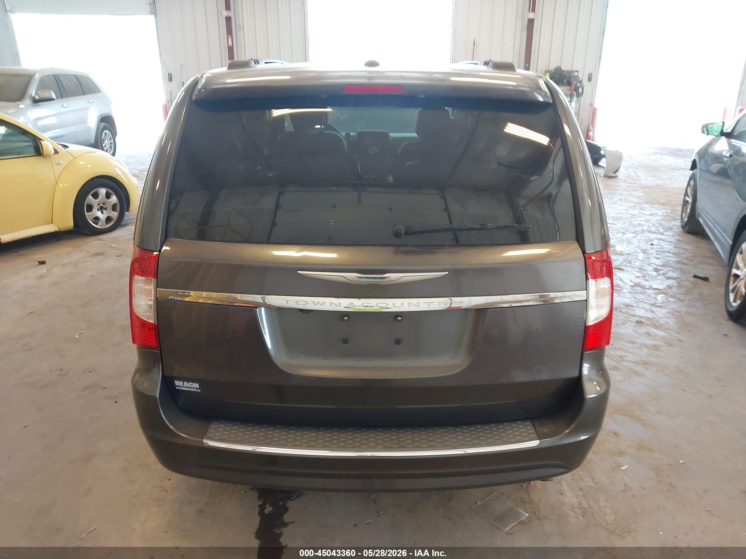 2016 Chrysler Town & Country Touring Серый vin: 2C4RC1BG2GR142221