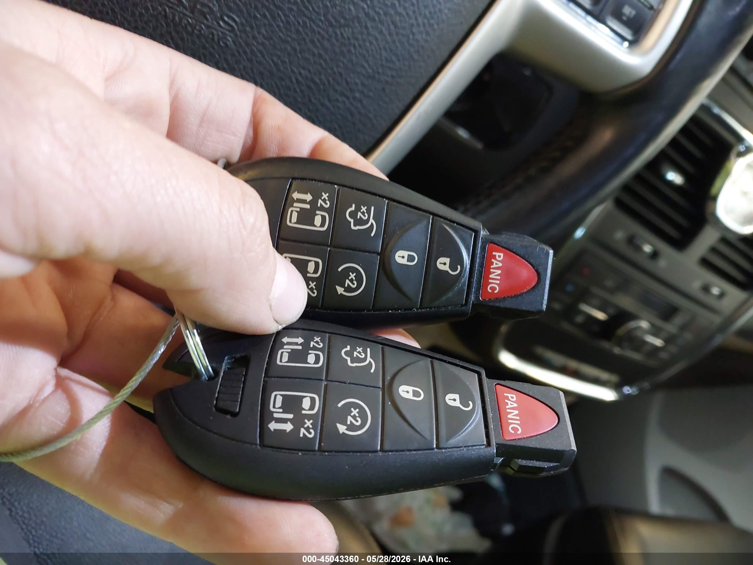 2016 Chrysler Town & Country Touring Серый vin: 2C4RC1BG2GR142221