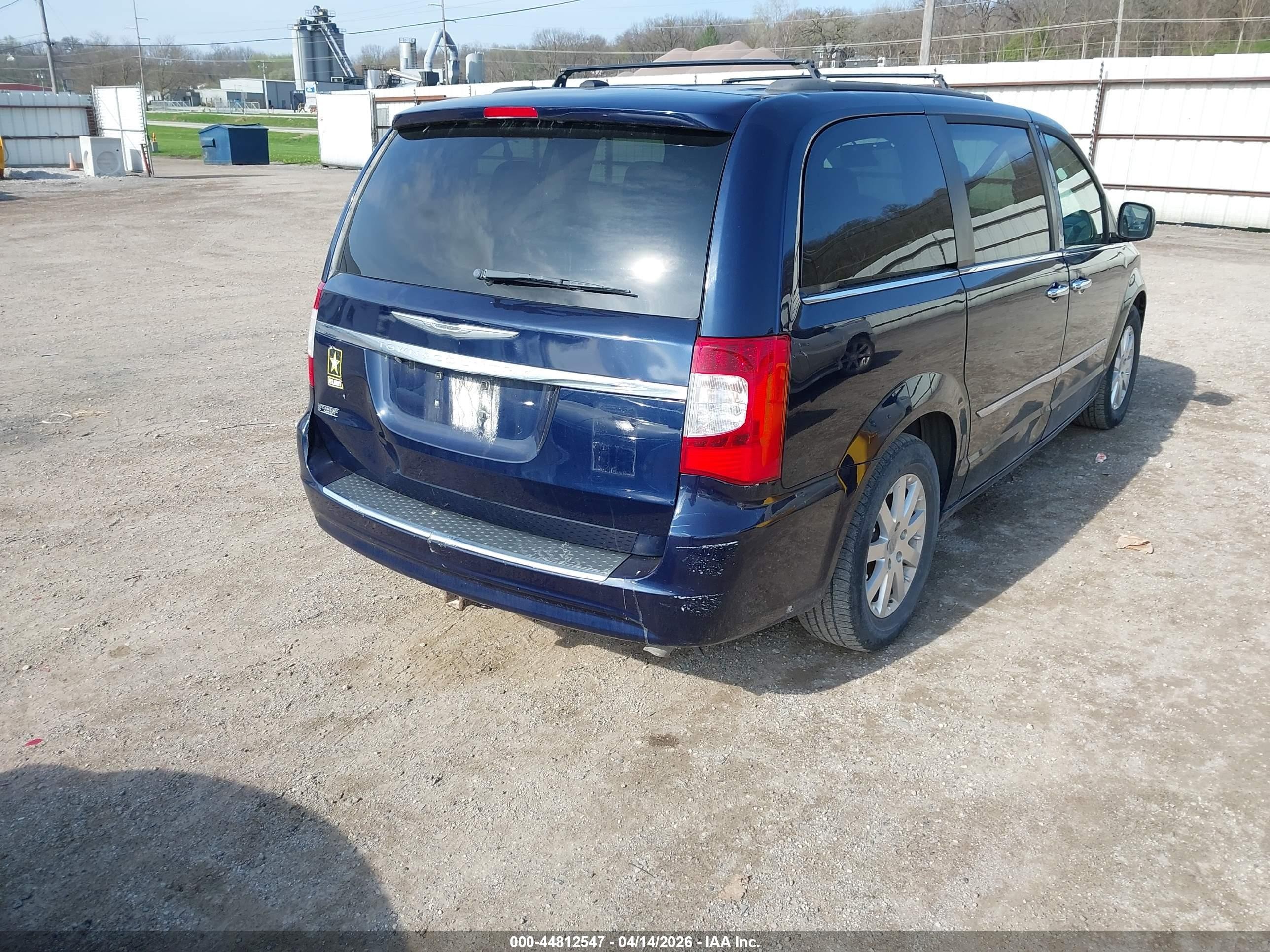 2016 Chrysler Town & Country Touring Dark Blue vin: 2C4RC1BG2GR194061