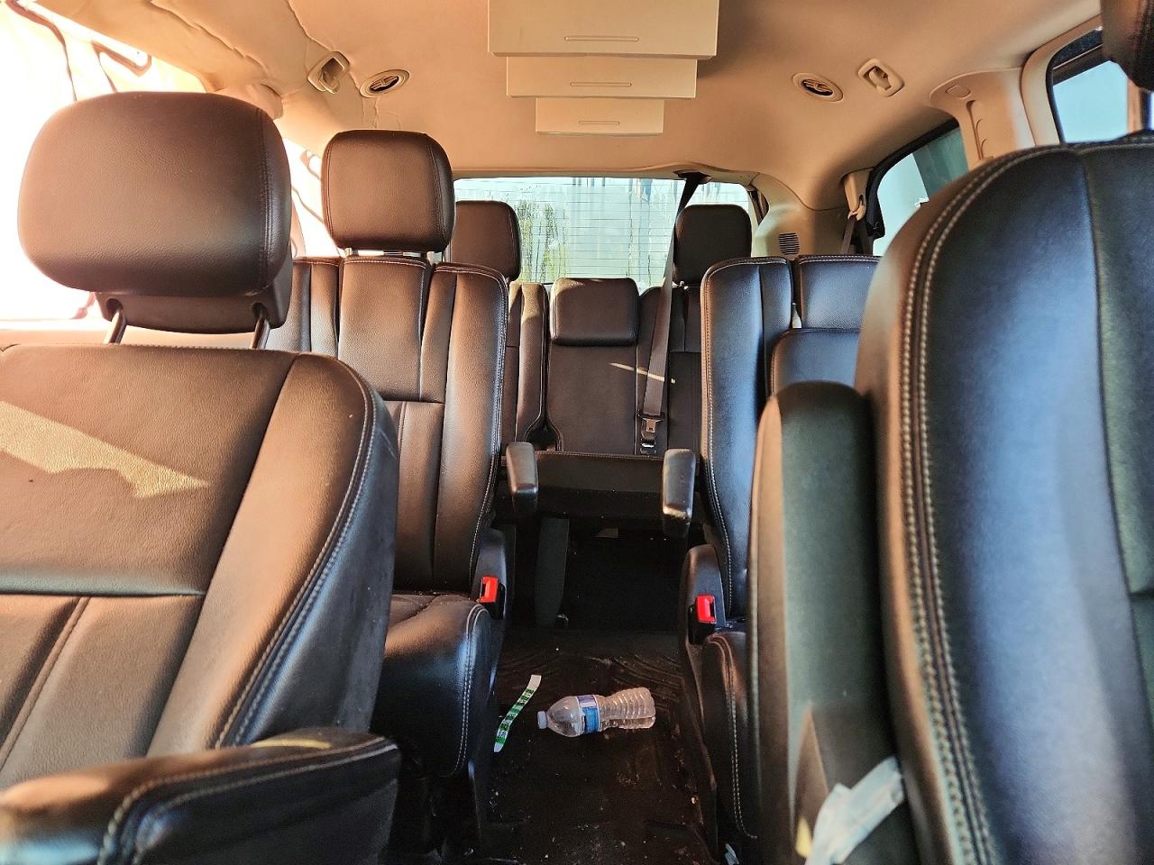 2016 Chrysler Town & Country Touring Black vin: 2C4RC1BG2GR268305