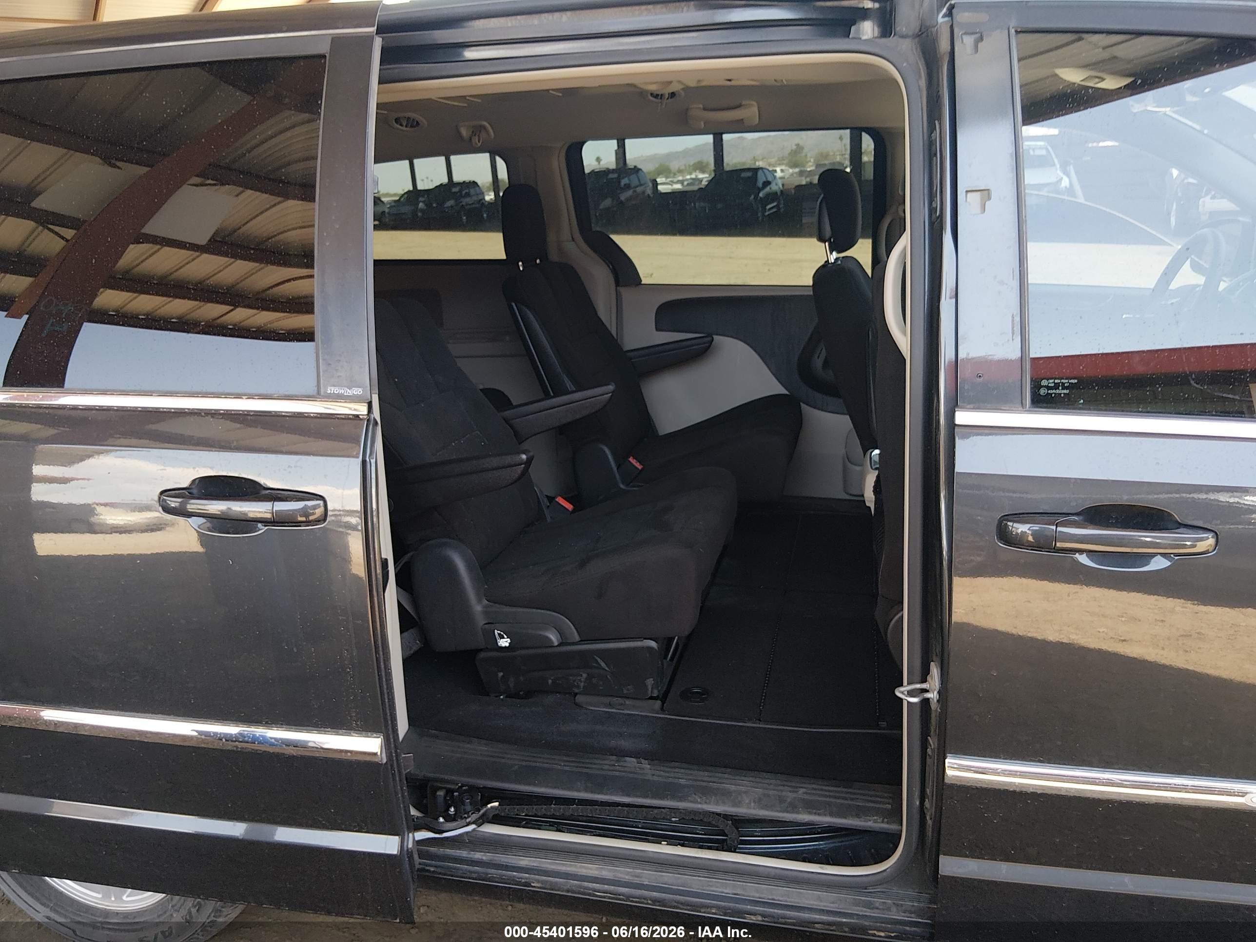 2012 Chrysler Town & Country Touring Gray vin: 2C4RC1BG3CR169101