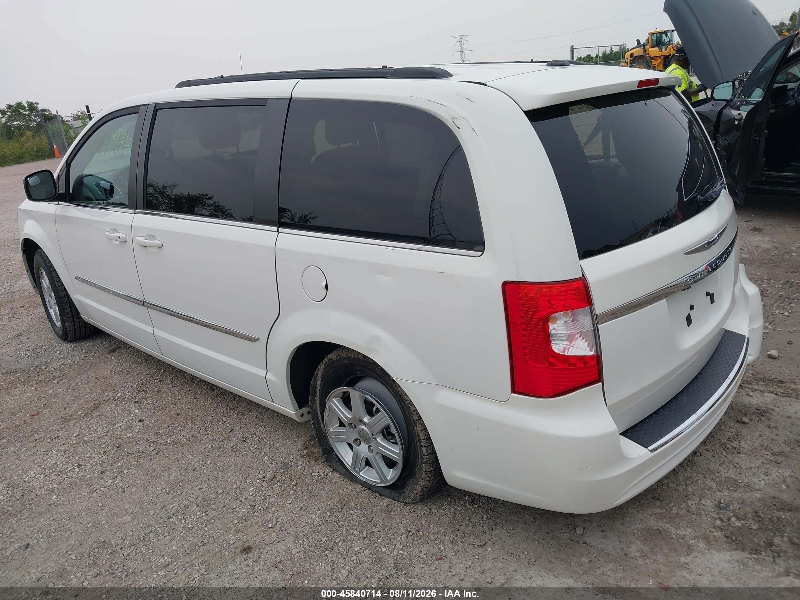 2012 Chrysler Town & Country Touring Белый vin: 2C4RC1BG3CR187873