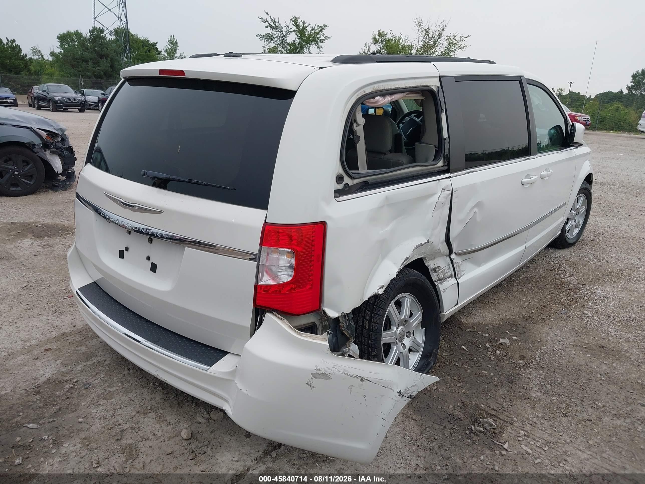 2012 Chrysler Town & Country Touring Белый vin: 2C4RC1BG3CR187873