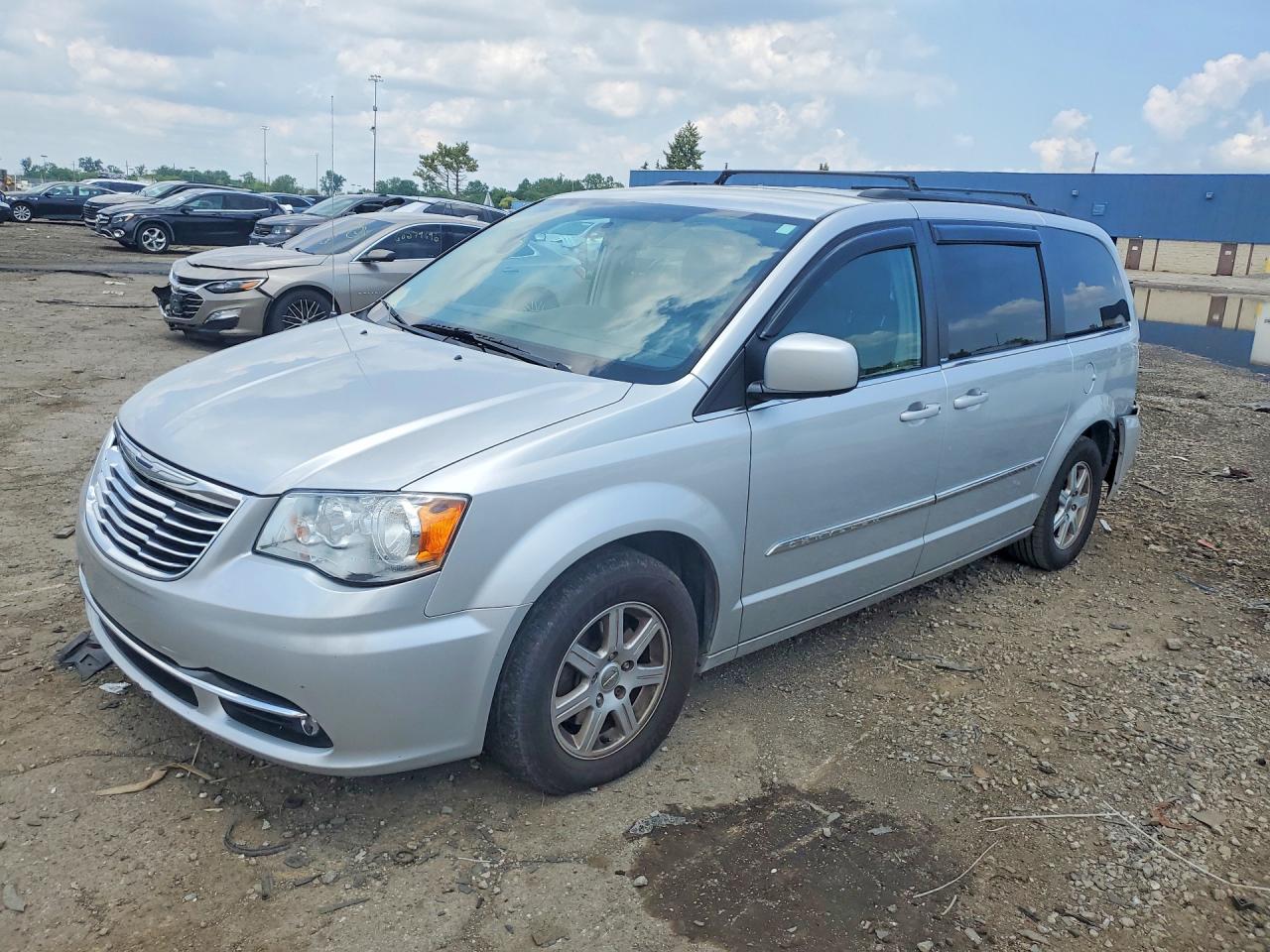 2012 Chrysler Town & Country Touring Silver vin: 2C4RC1BG3CR187937
