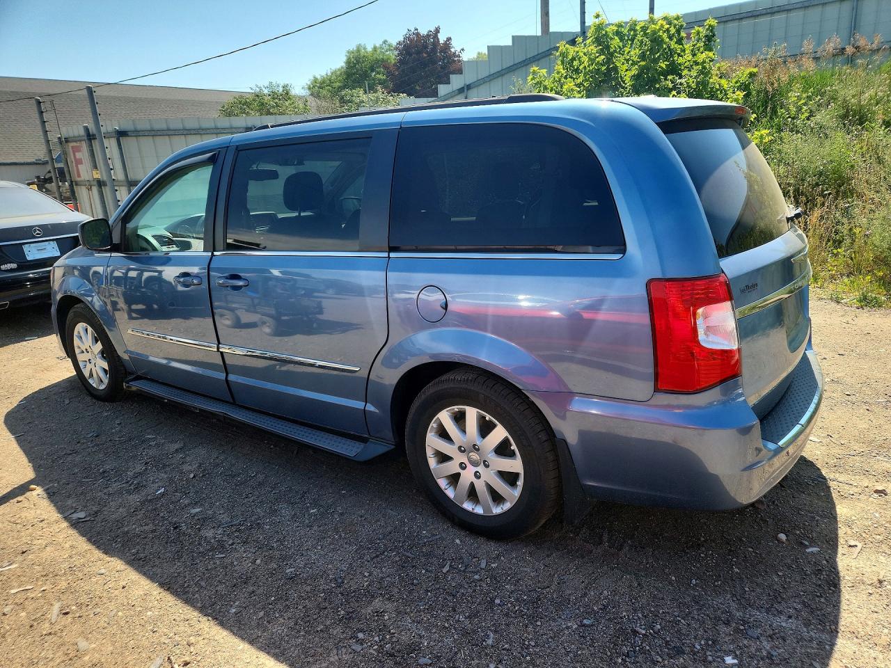 2012 Chrysler Town & Country Touring Синий vin: 2C4RC1BG3CR188909
