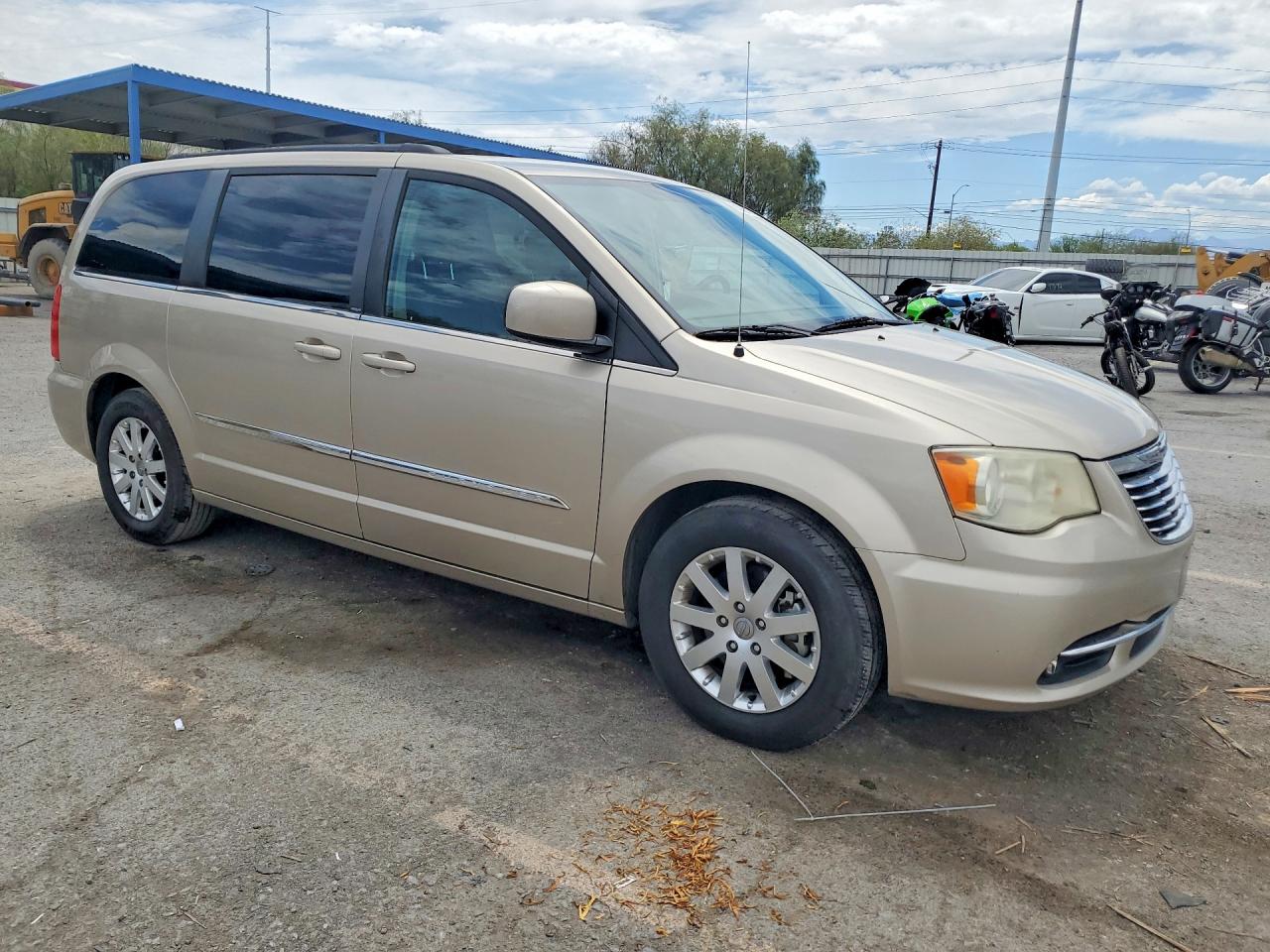 2012 Chrysler Town & Country Touring Gold vin: 2C4RC1BG3CR255234