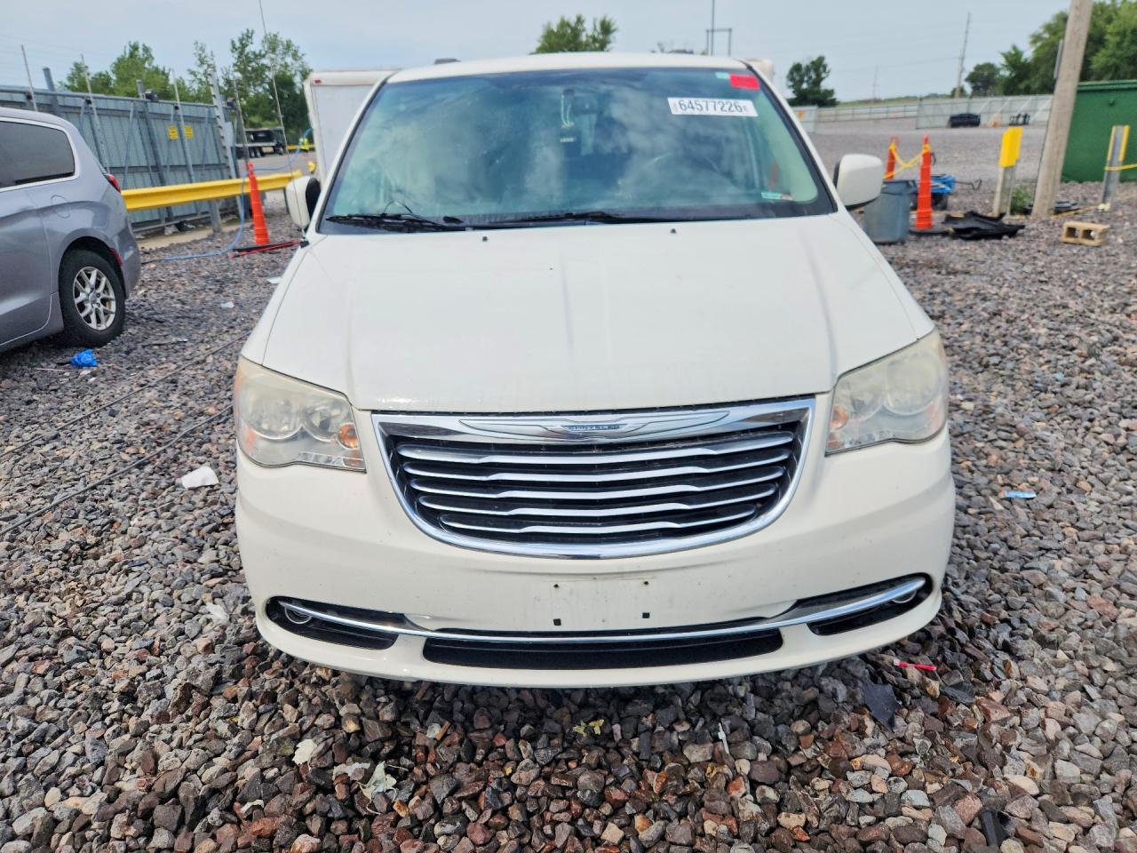 2012 Chrysler Town & Country Touring White vin: 2C4RC1BG3CR376040