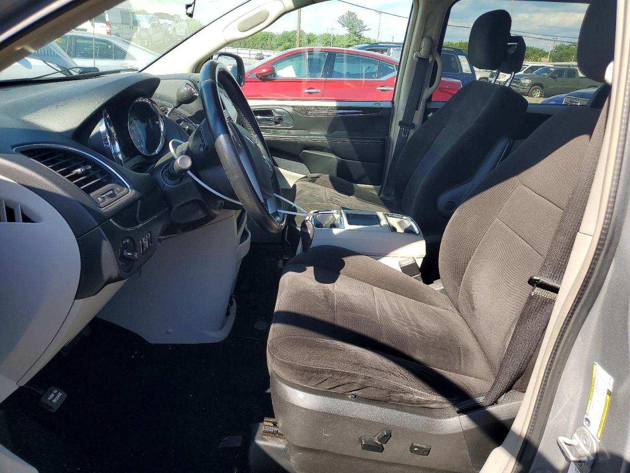 2013 Chrysler Town & Country Touring Серебряный vin: 2C4RC1BG3DR547838