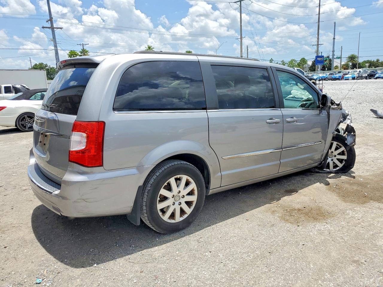 2013 Chrysler Town & Country Touring Silver vin: 2C4RC1BG3DR548102