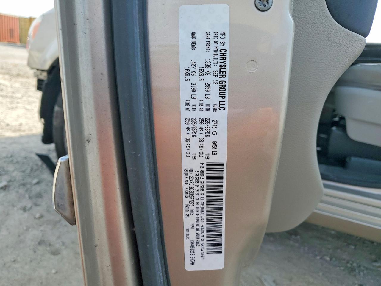 2013 Chrysler Town & Country Touring Gold vin: 2C4RC1BG3DR577275