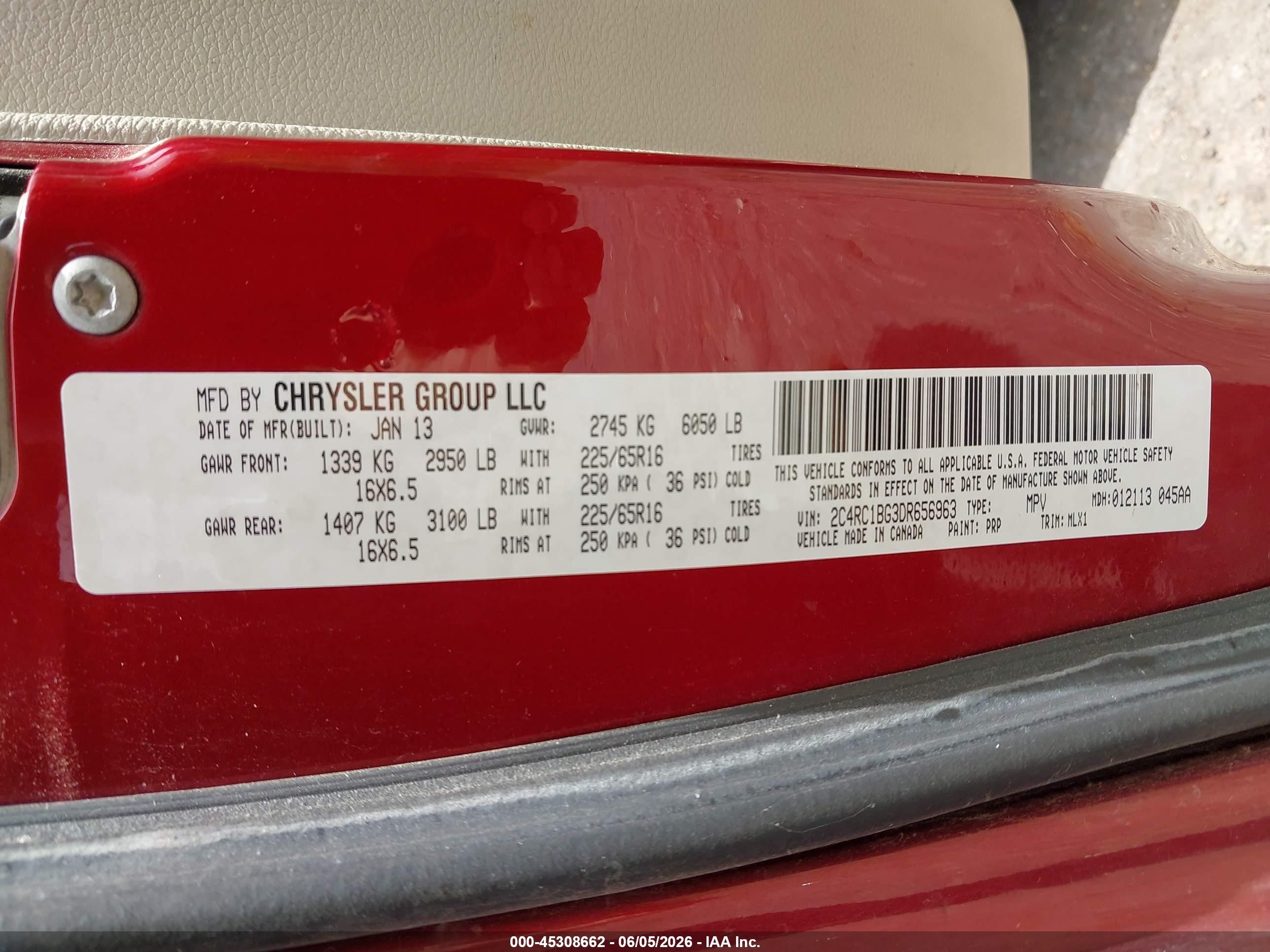 2013 Chrysler Town & Country Touring Red vin: 2C4RC1BG3DR656963