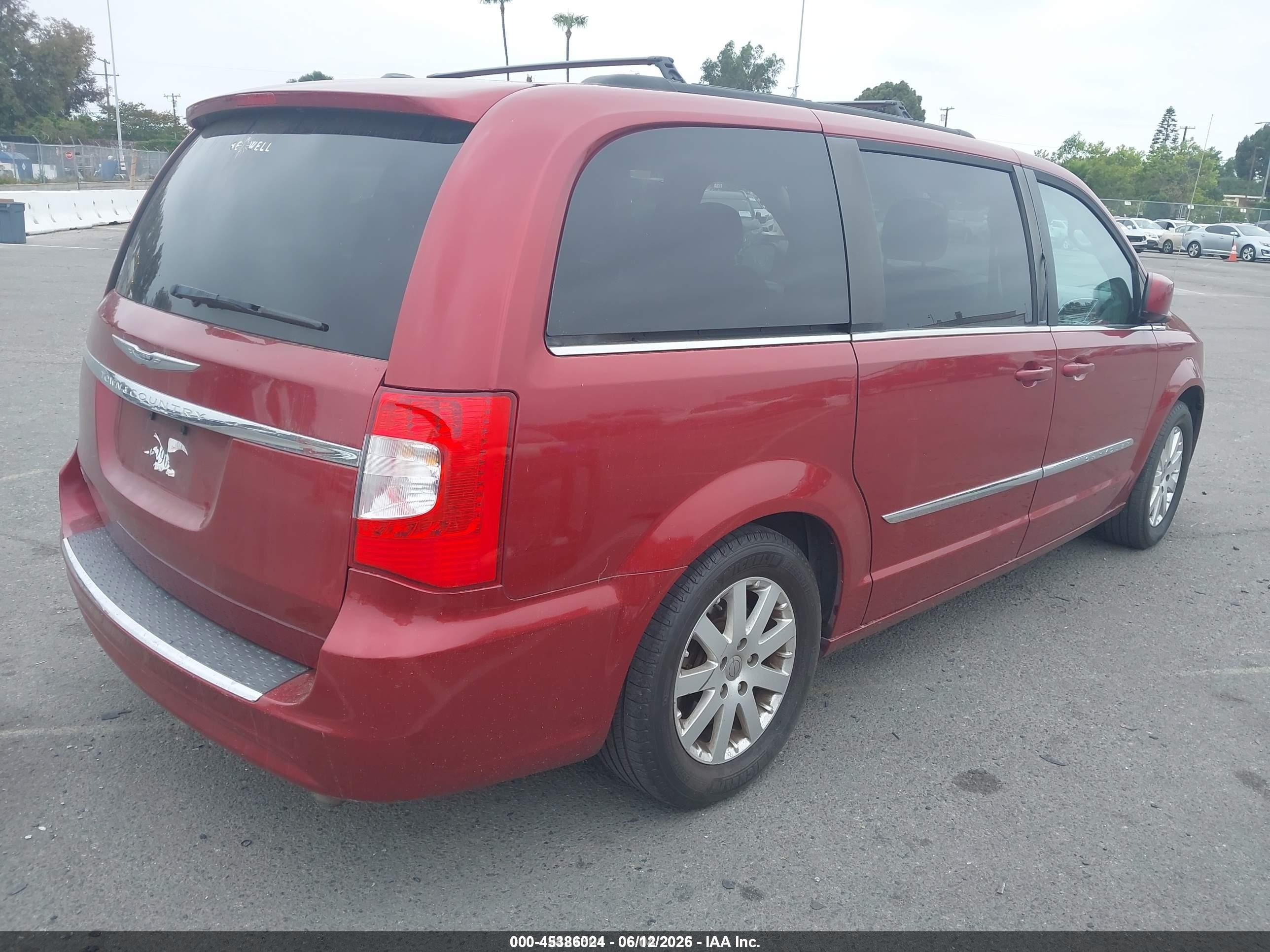 2013 Chrysler Town & Country Touring Красный vin: 2C4RC1BG3DR689722