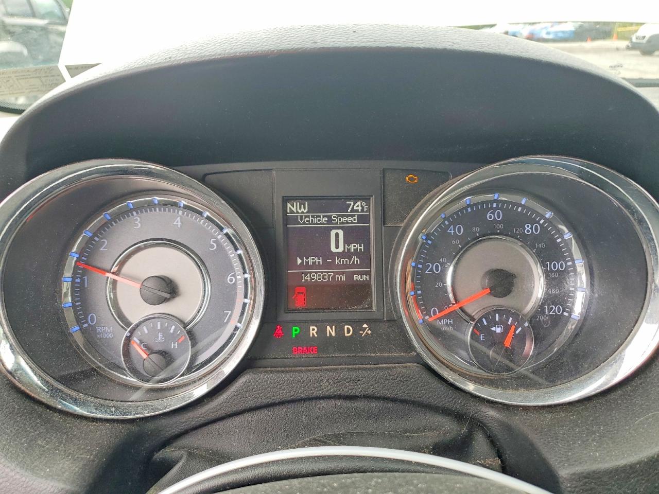 2013 Chrysler Town & Country Touring Beige vin: 2C4RC1BG3DR689946