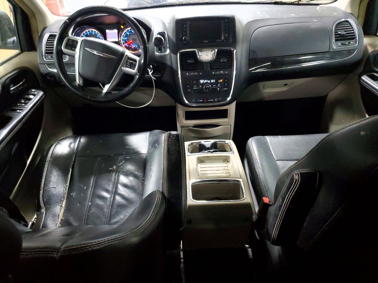2013 Chrysler Town & Country Touring Silver vin: 2C4RC1BG3DR713968