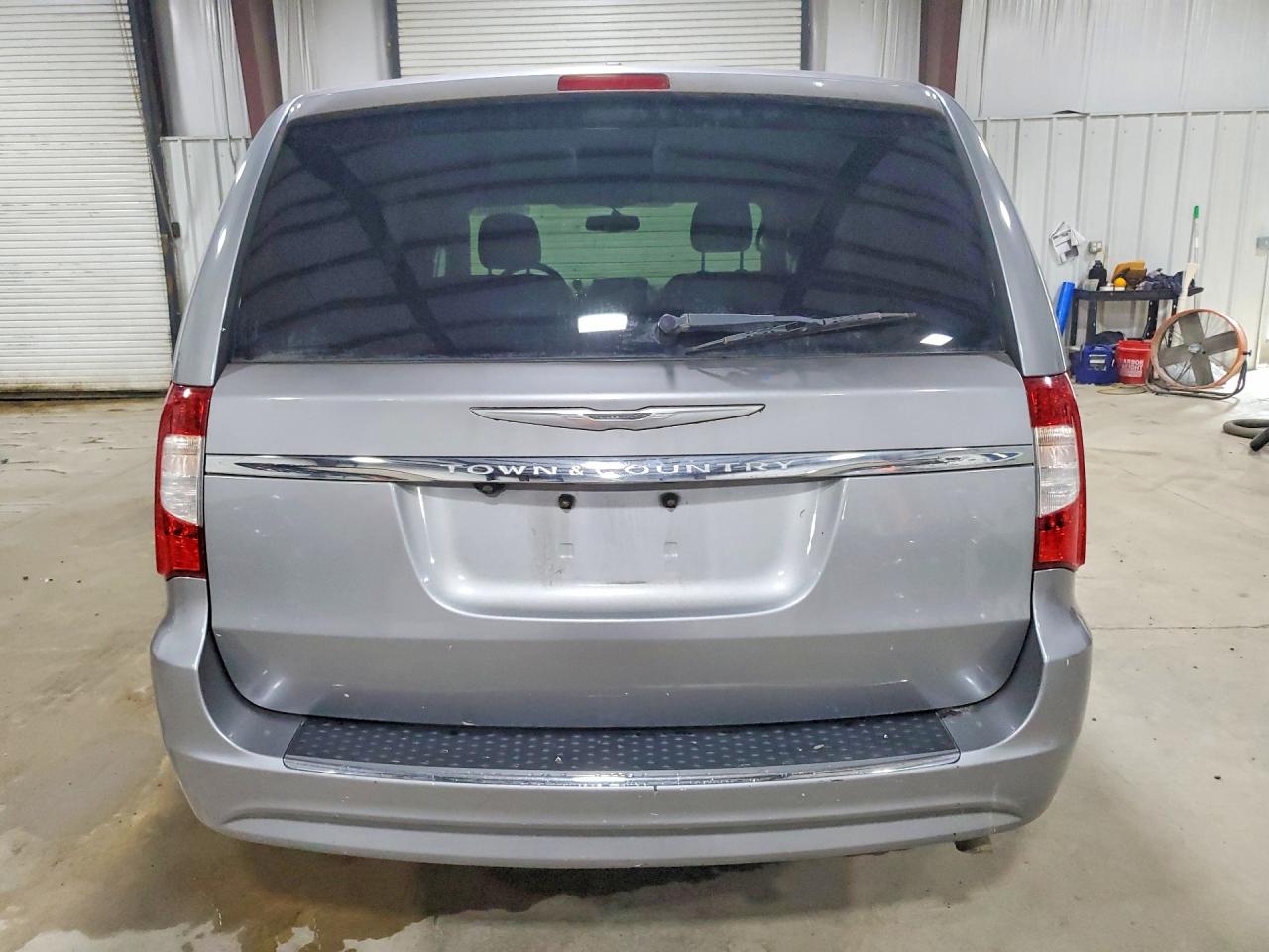 2013 Chrysler Town & Country Touring Silver vin: 2C4RC1BG3DR713968