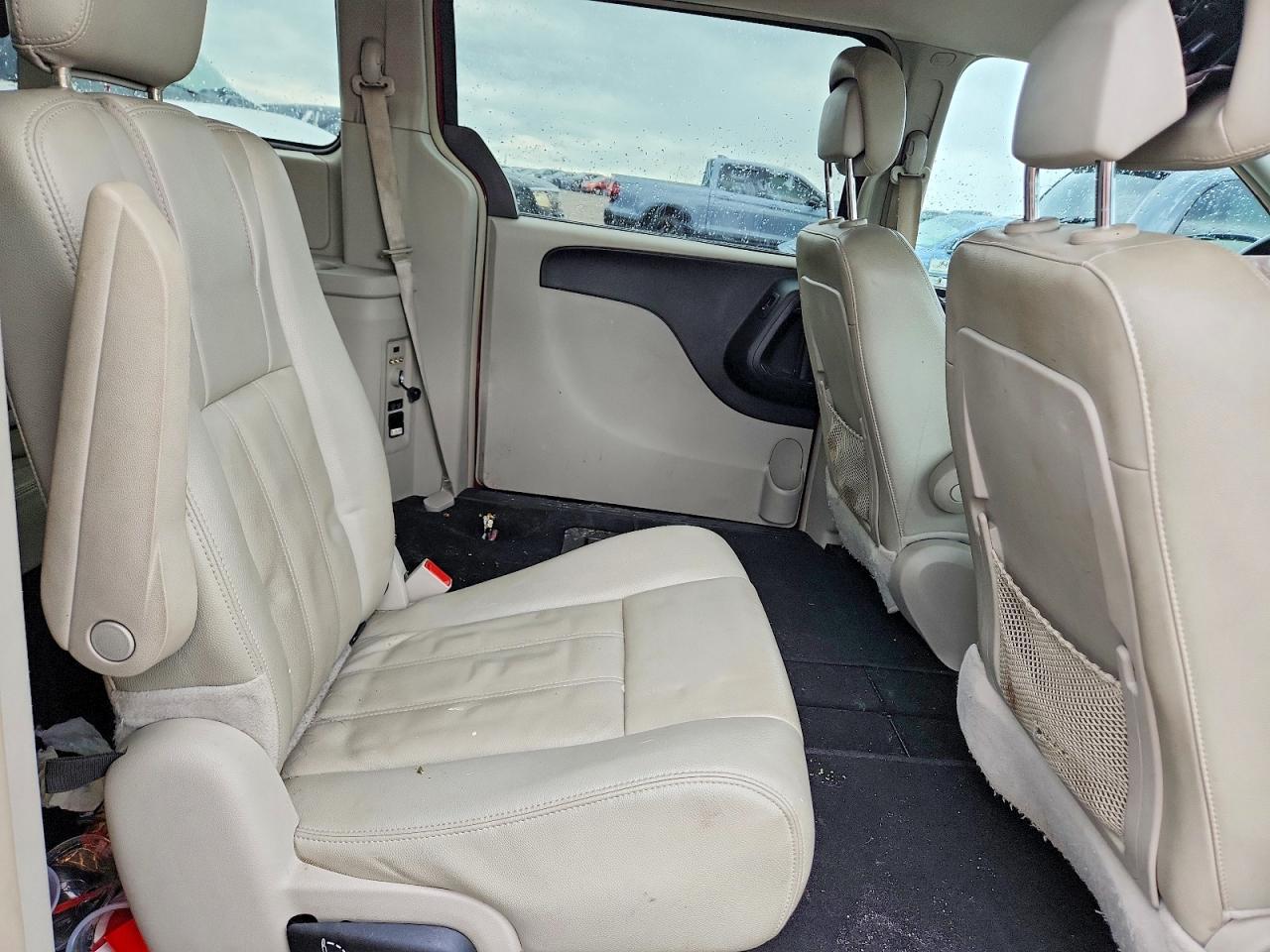 2013 Chrysler Town & Country Touring Красный vin: 2C4RC1BG3DR745853