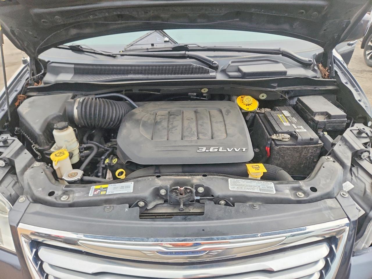 2013 Chrysler Town & Country Touring Black vin: 2C4RC1BG3DR779954