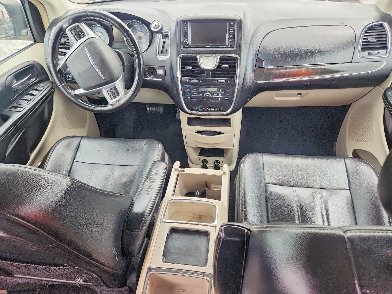 2014 Chrysler Town & Country Touring Черный vin: 2C4RC1BG3ER111556