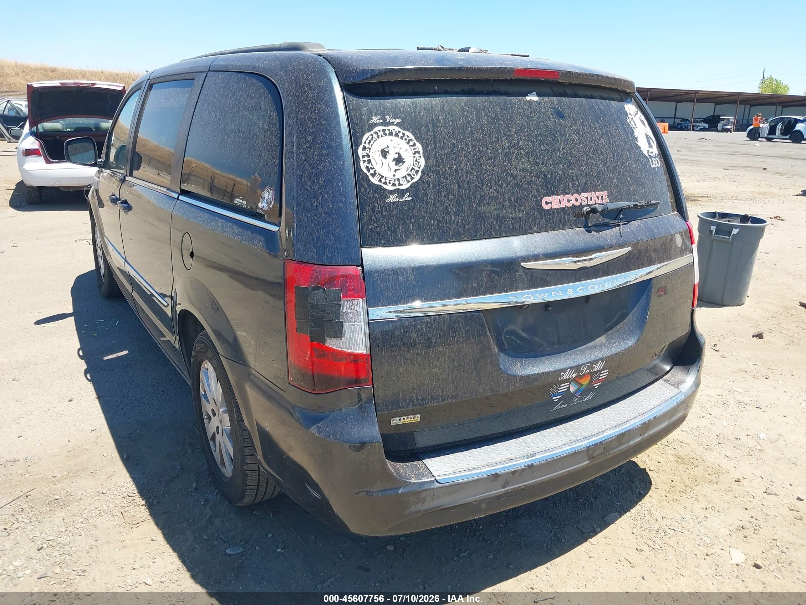 2014 Chrysler Town & Country Touring Blue vin: 2C4RC1BG3ER126624