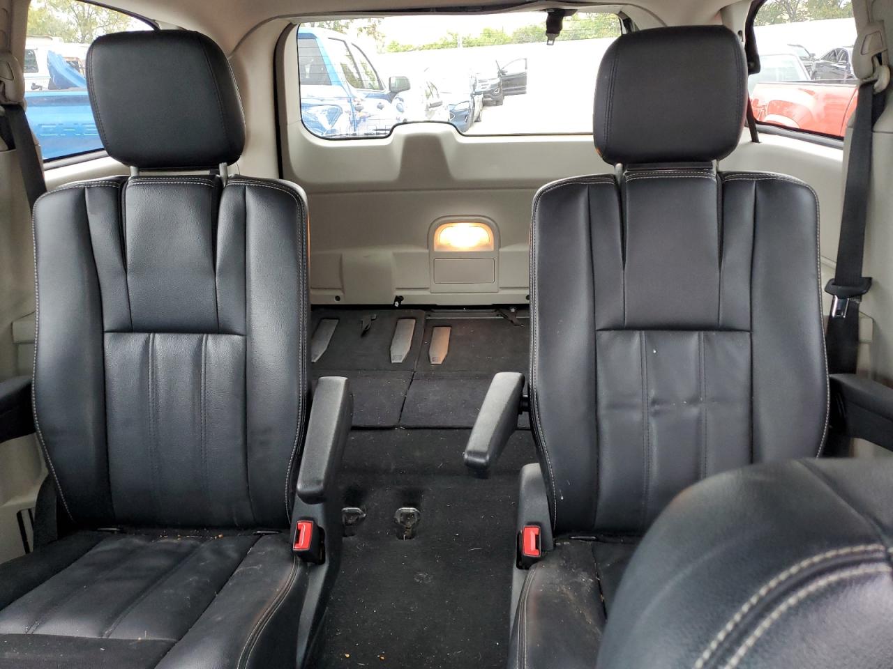 2014 Chrysler Town & Country Touring Black vin: 2C4RC1BG3ER131192