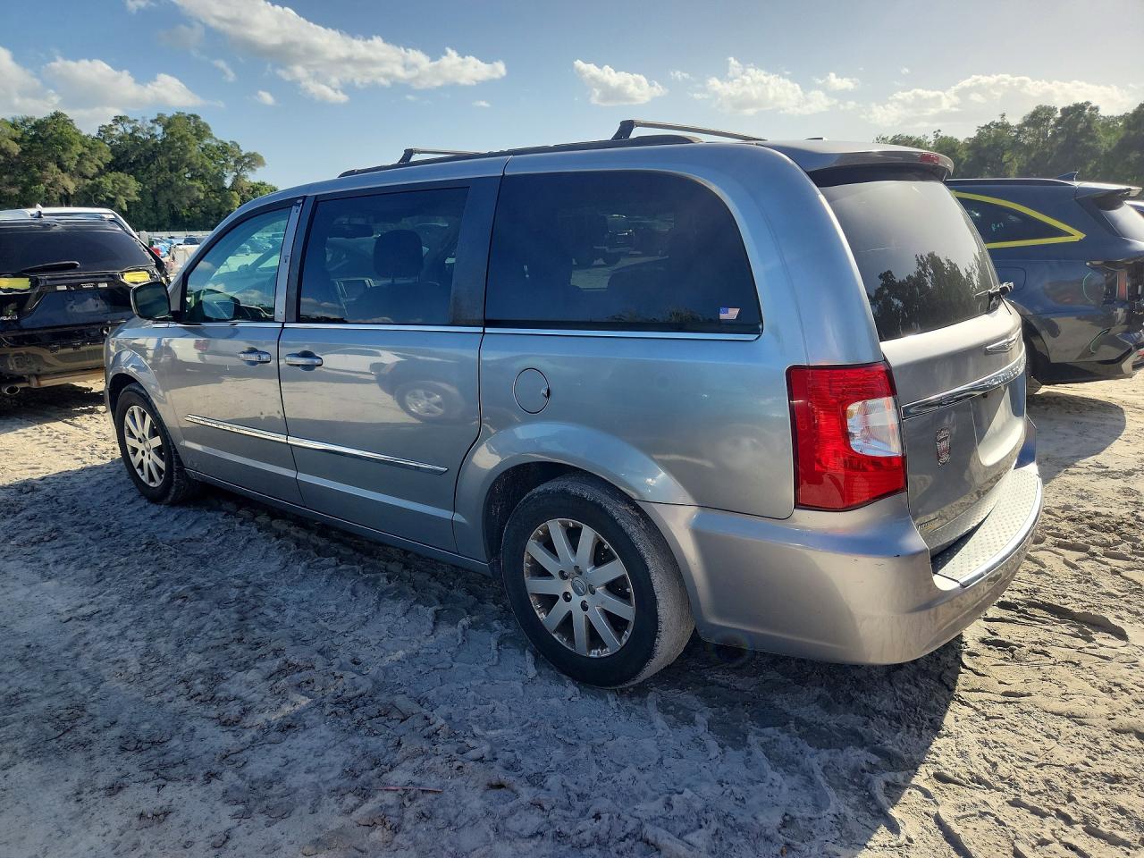 2014 Chrysler Town & Country Touring Серебряный vin: 2C4RC1BG3ER159980