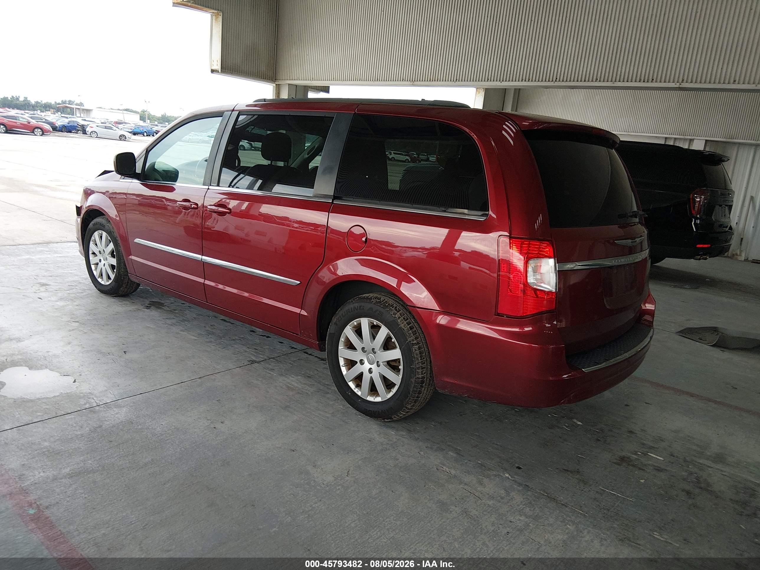2014 Chrysler Town & Country Touring Burgundy vin: 2C4RC1BG3ER203640