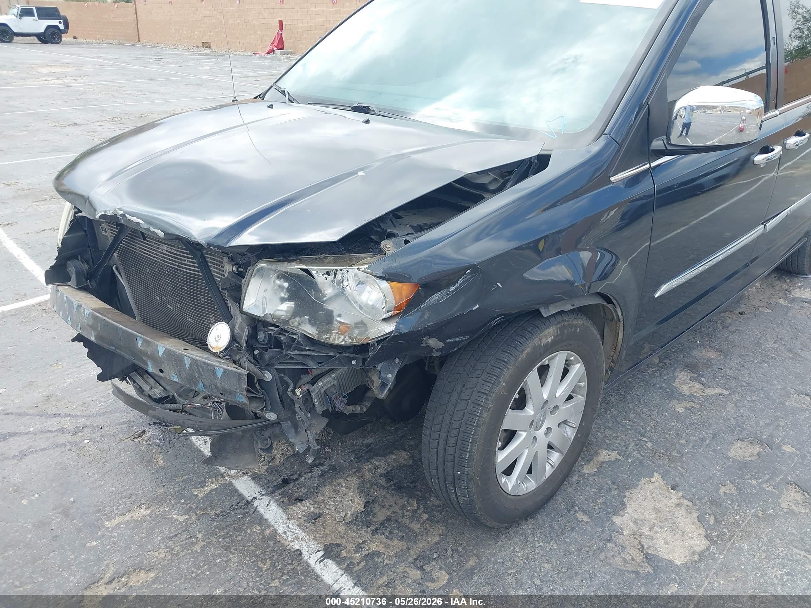 2014 Chrysler Town & Country Touring Gray vin: 2C4RC1BG3ER203654