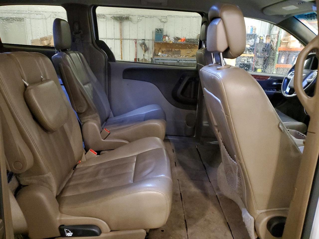 2014 Chrysler Town & Country Touring Белый vin: 2C4RC1BG3ER220812
