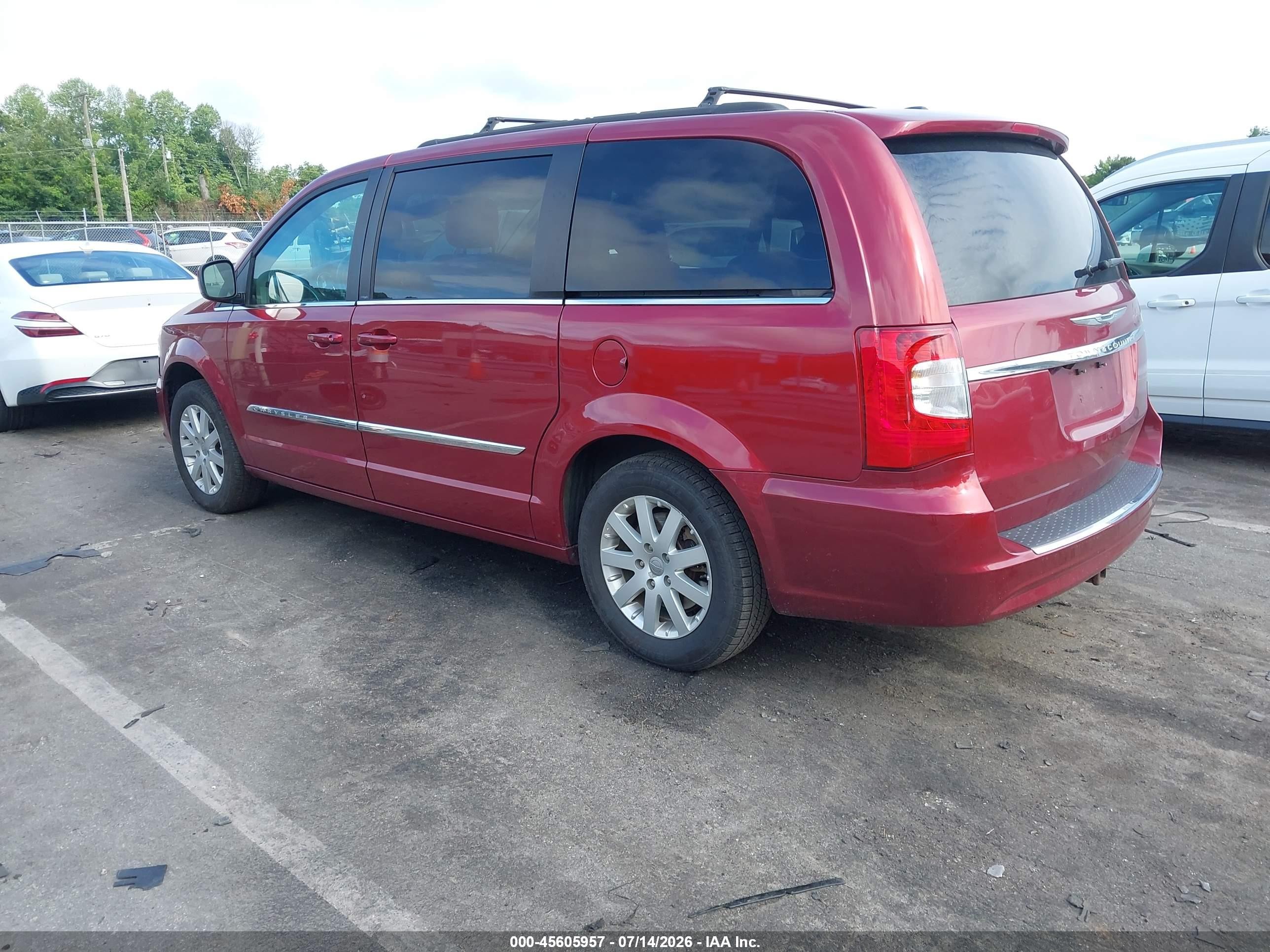 2014 Chrysler Town & Country Touring Burgundy vin: 2C4RC1BG3ER251607