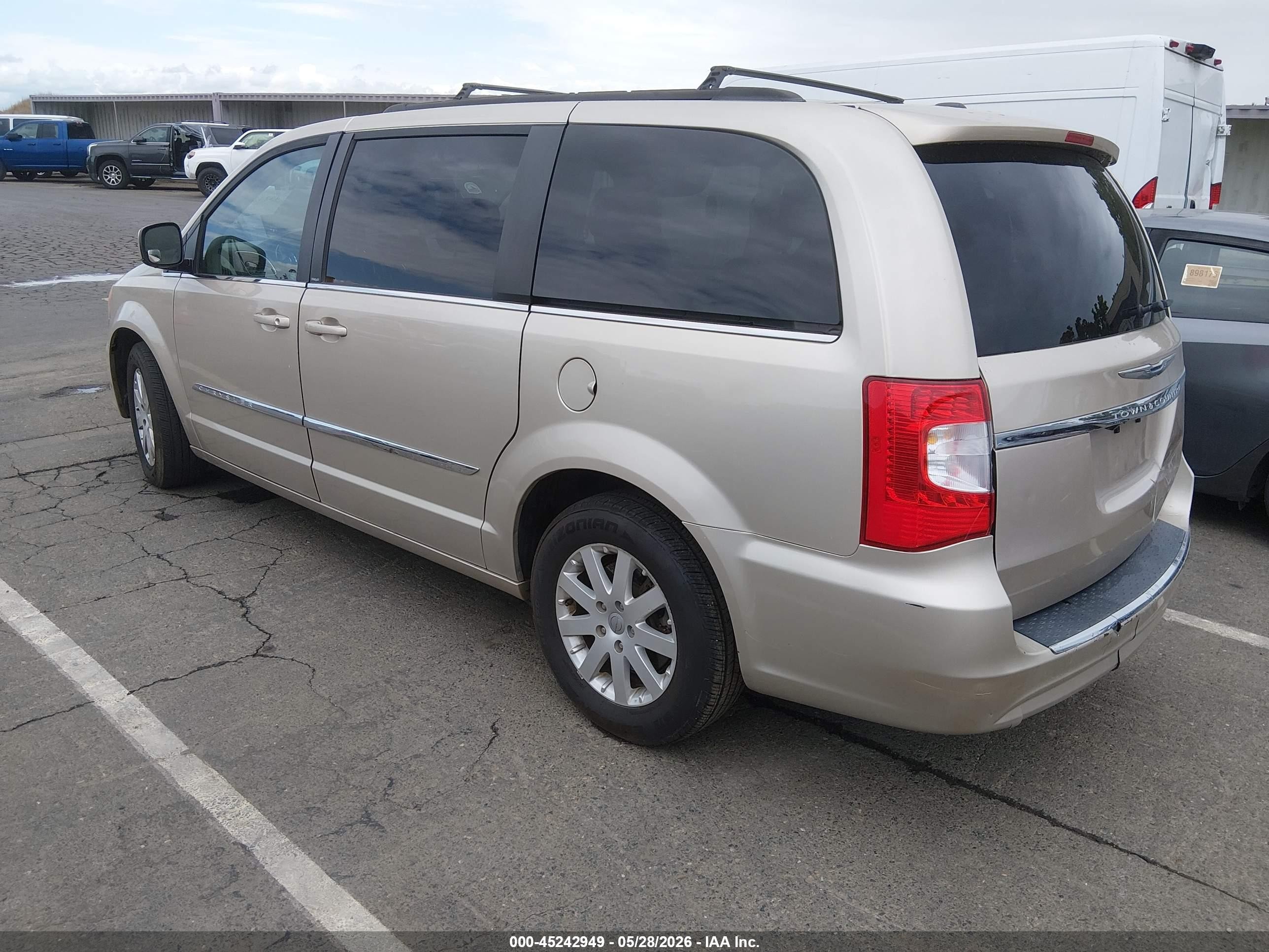 2014 Chrysler Town & Country Touring Gold vin: 2C4RC1BG3ER307092