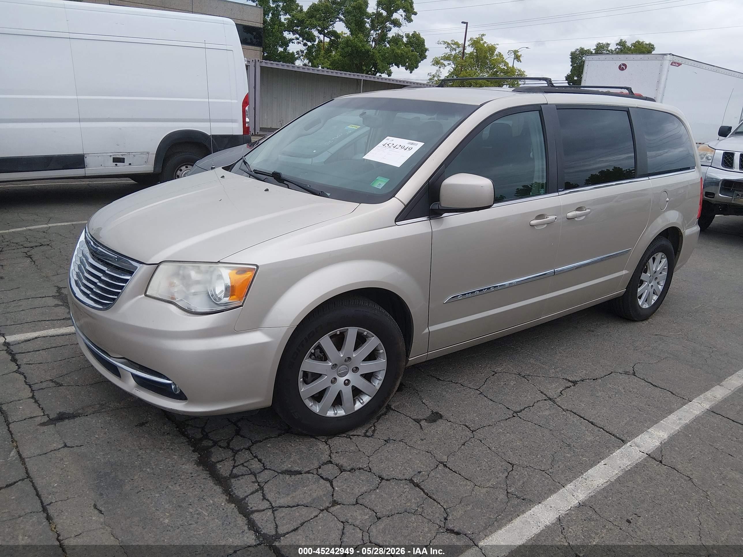 2014 Chrysler Town & Country Touring Gold vin: 2C4RC1BG3ER307092