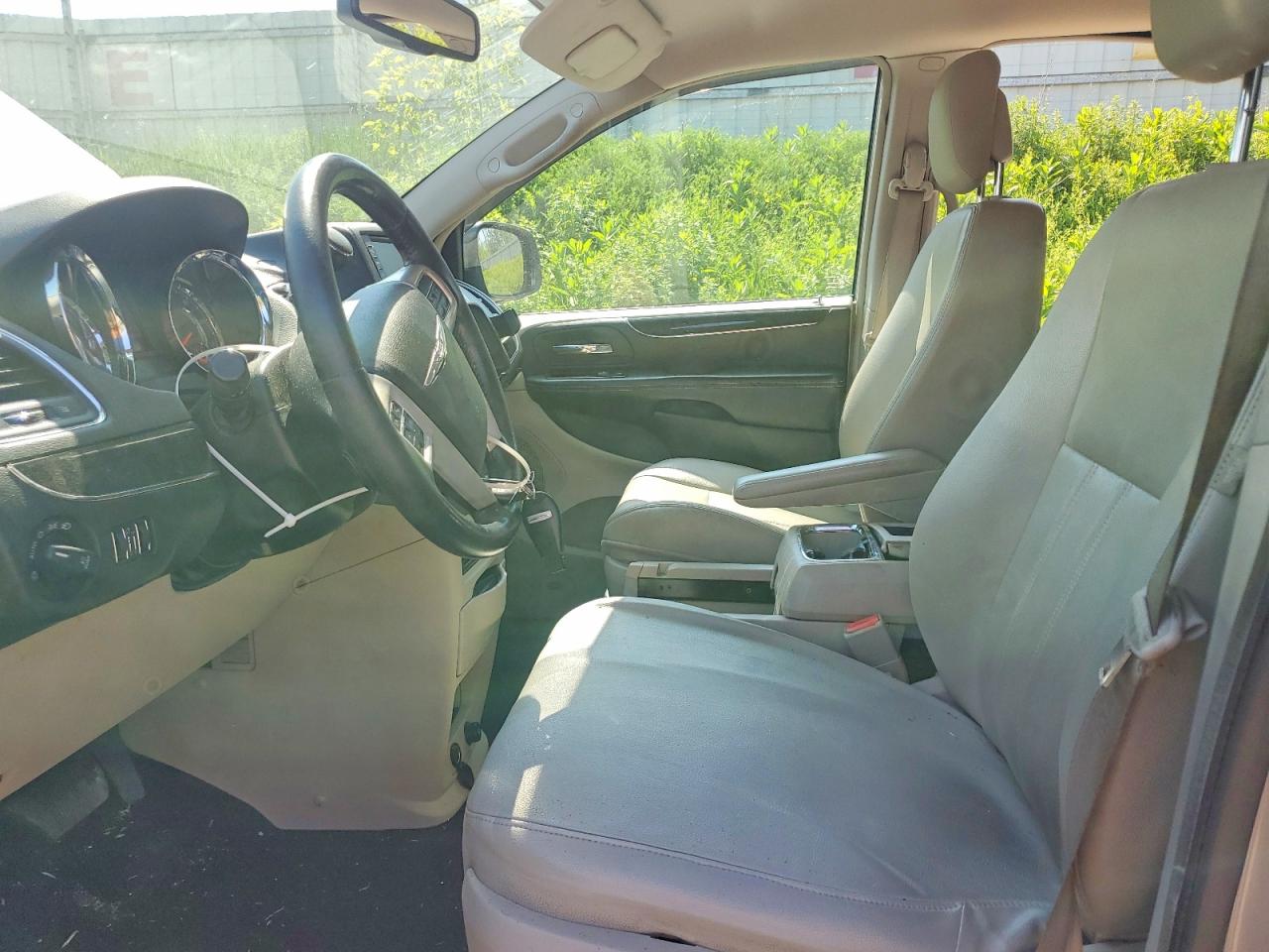 2014 Chrysler Town & Country Touring Gray vin: 2C4RC1BG3ER347169