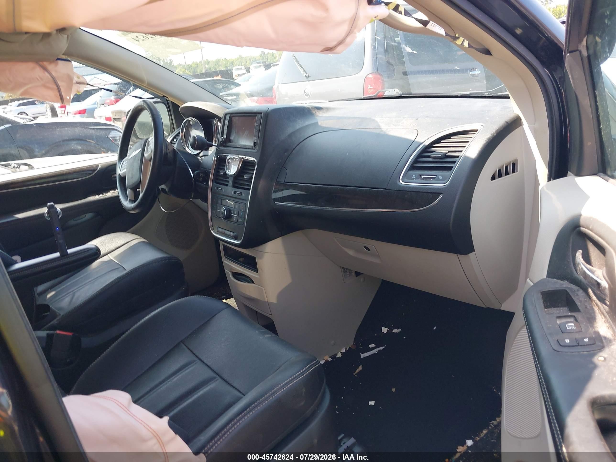 2014 Chrysler Town & Country Touring Blue vin: 2C4RC1BG3ER394802