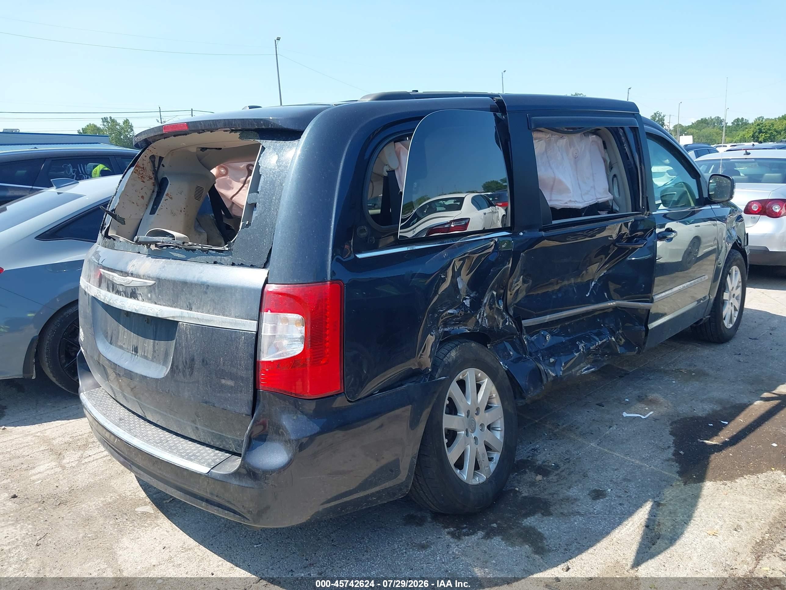 2014 Chrysler Town & Country Touring Blue vin: 2C4RC1BG3ER394802