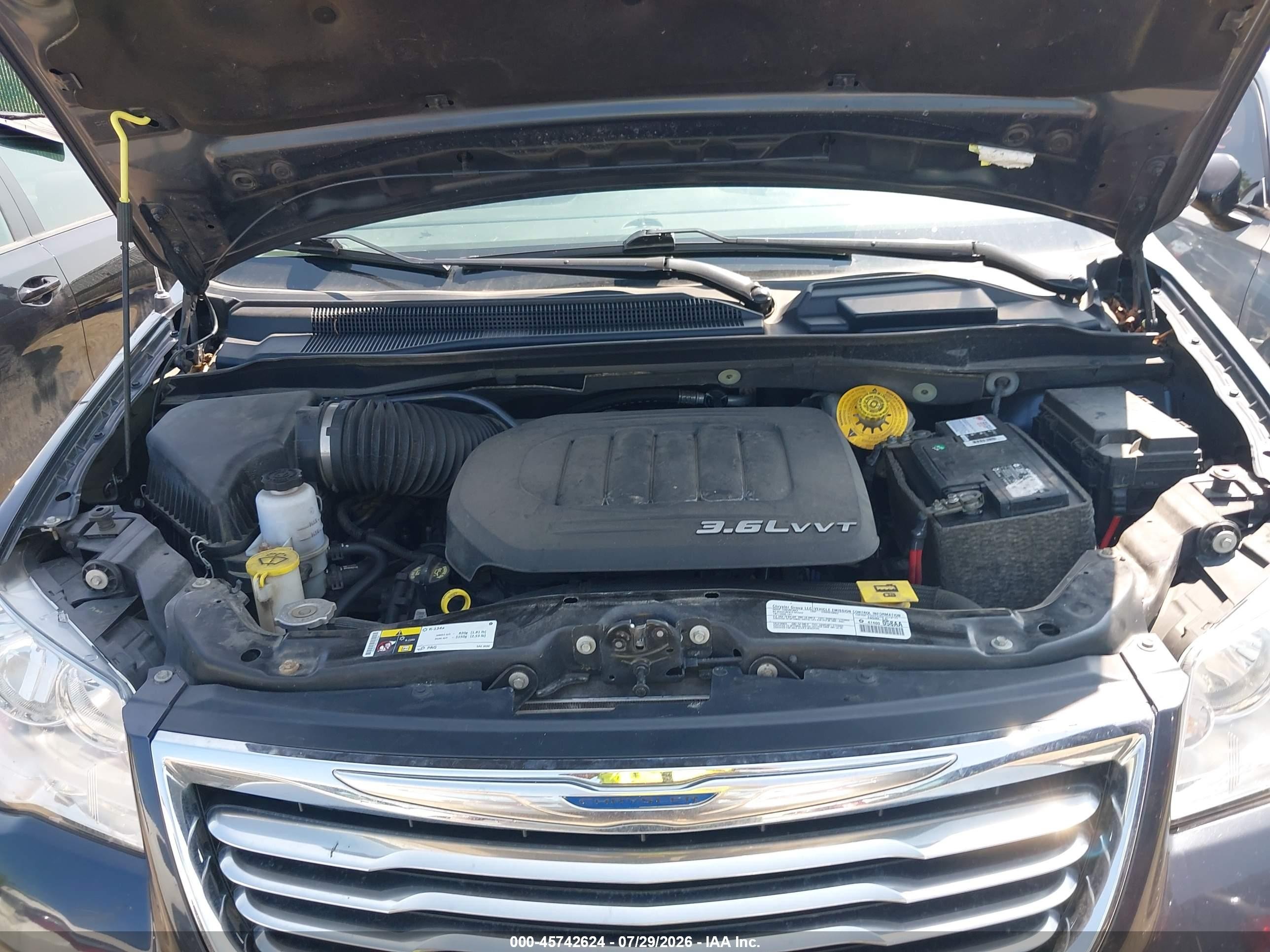 2014 Chrysler Town & Country Touring Blue vin: 2C4RC1BG3ER394802