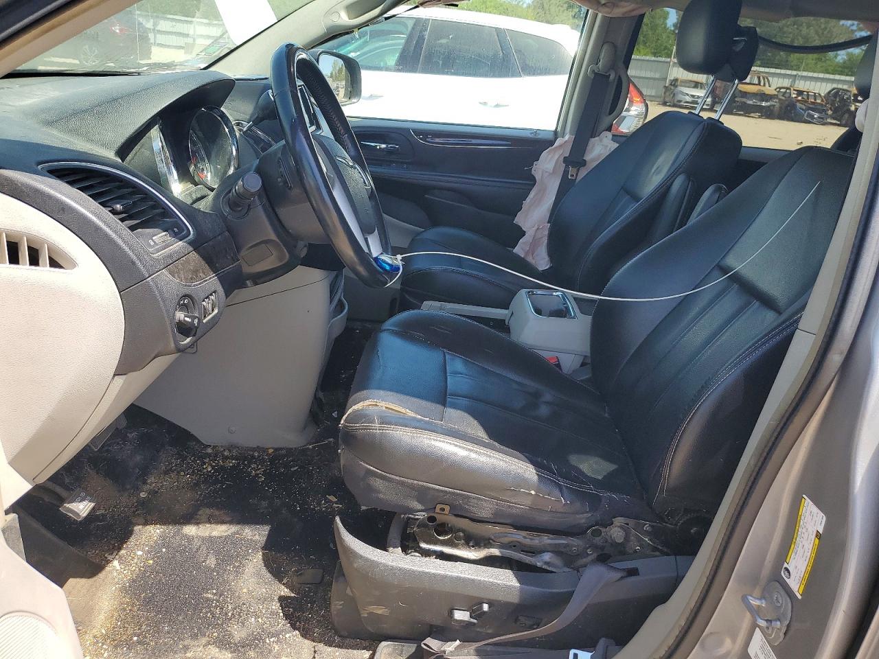 2014 Chrysler Town & Country Touring Silver vin: 2C4RC1BG3ER397666