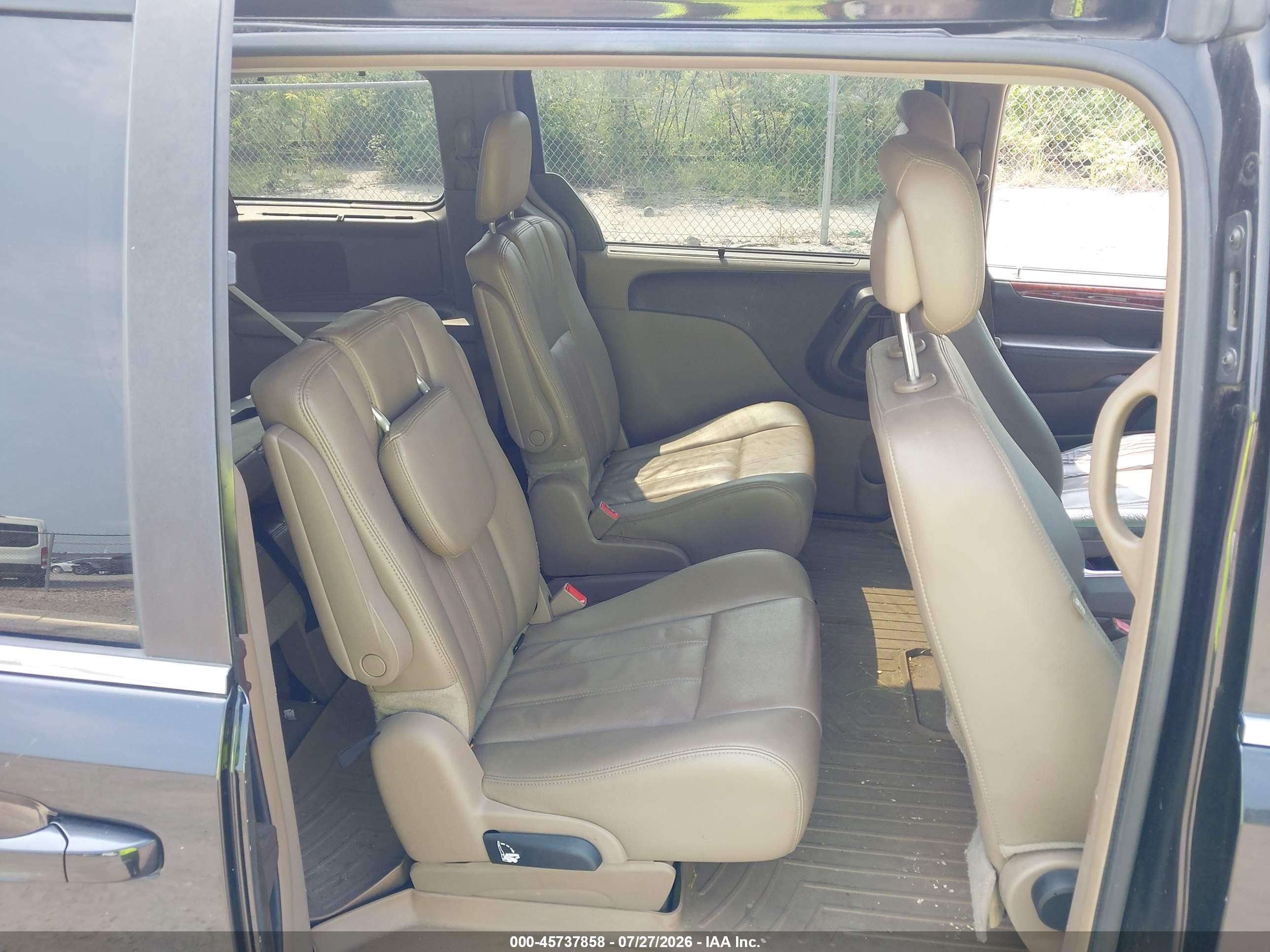 2014 Chrysler Town & Country Touring Black vin: 2C4RC1BG3ER408648