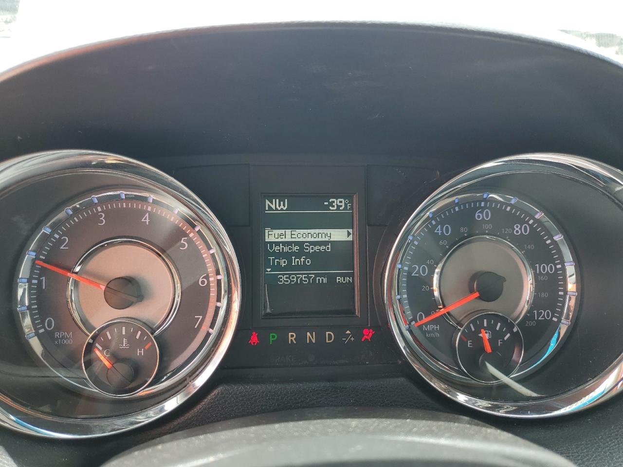2014 Chrysler Town & Country Touring White vin: 2C4RC1BG3ER436708