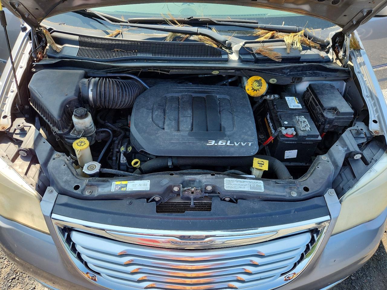 2014 Chrysler Town & Country Touring Gray vin: 2C4RC1BG3ER437258