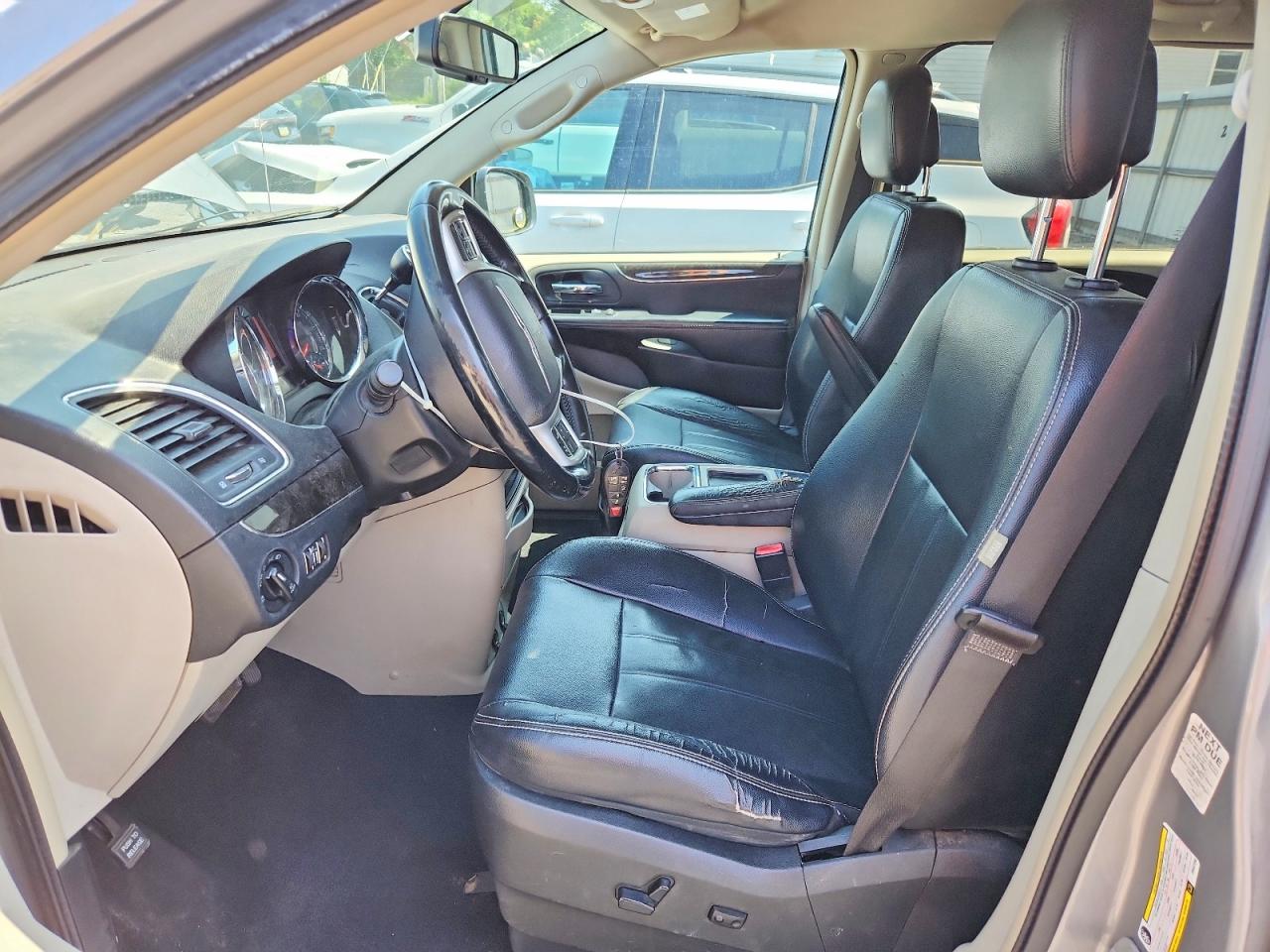 2014 Chrysler Town & Country Touring Gray vin: 2C4RC1BG3ER437258