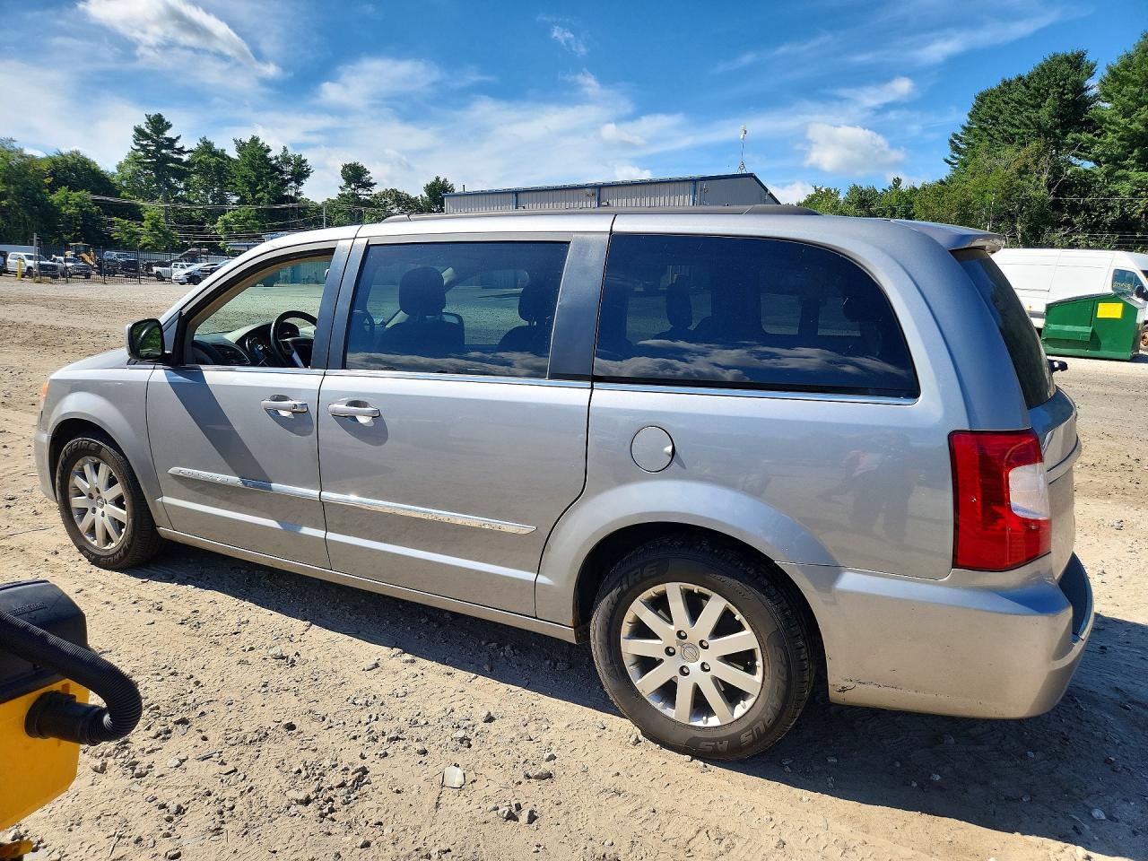 2014 Chrysler Town & Country Touring Silver vin: 2C4RC1BG3ER444534