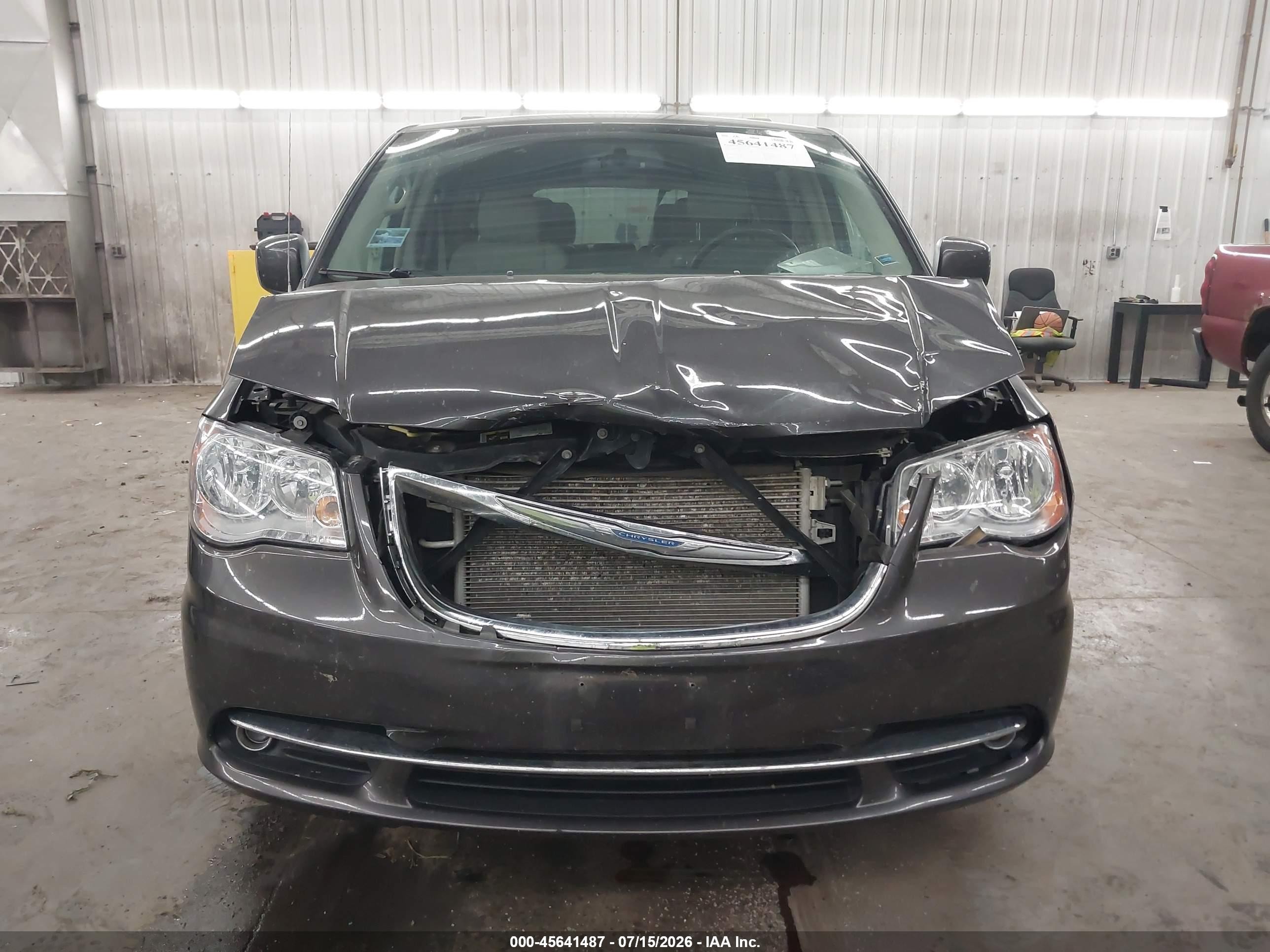 2015 Chrysler Town & Country Touring Gray vin: 2C4RC1BG3FR505835