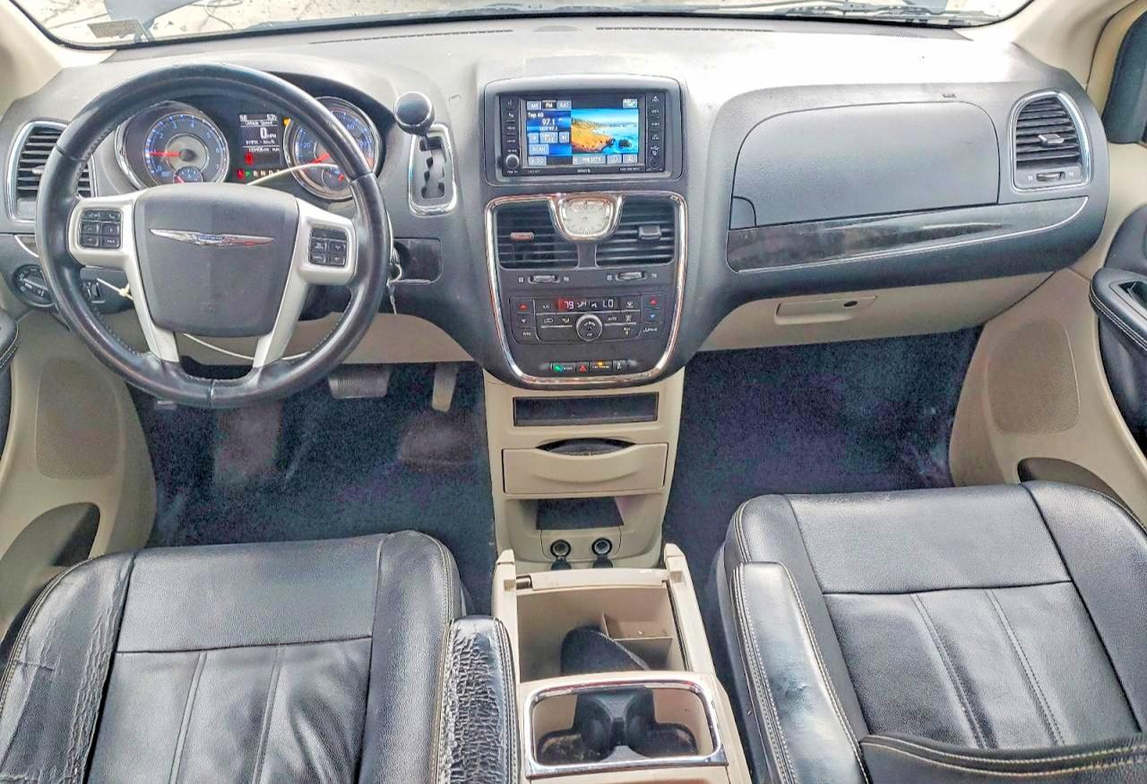 2015 Chrysler Town & Country Black vin: 2C4RC1BG3FR553836