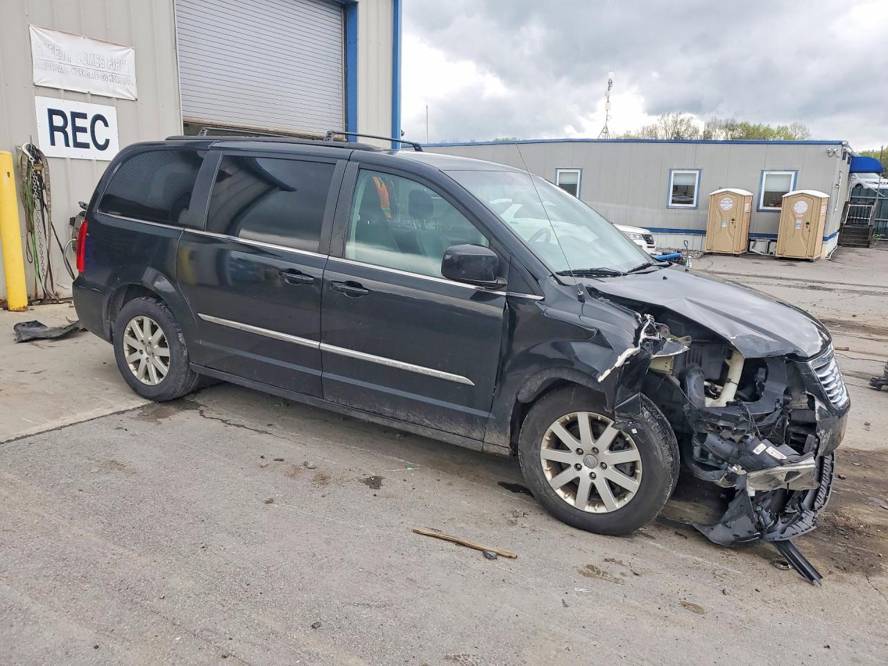 2015 Chrysler Town & Country Black vin: 2C4RC1BG3FR553836