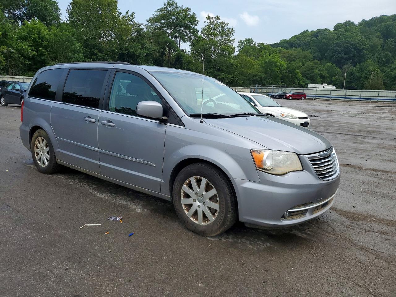 2015 Chrysler Town & Country Touring Silver vin: 2C4RC1BG3FR594564