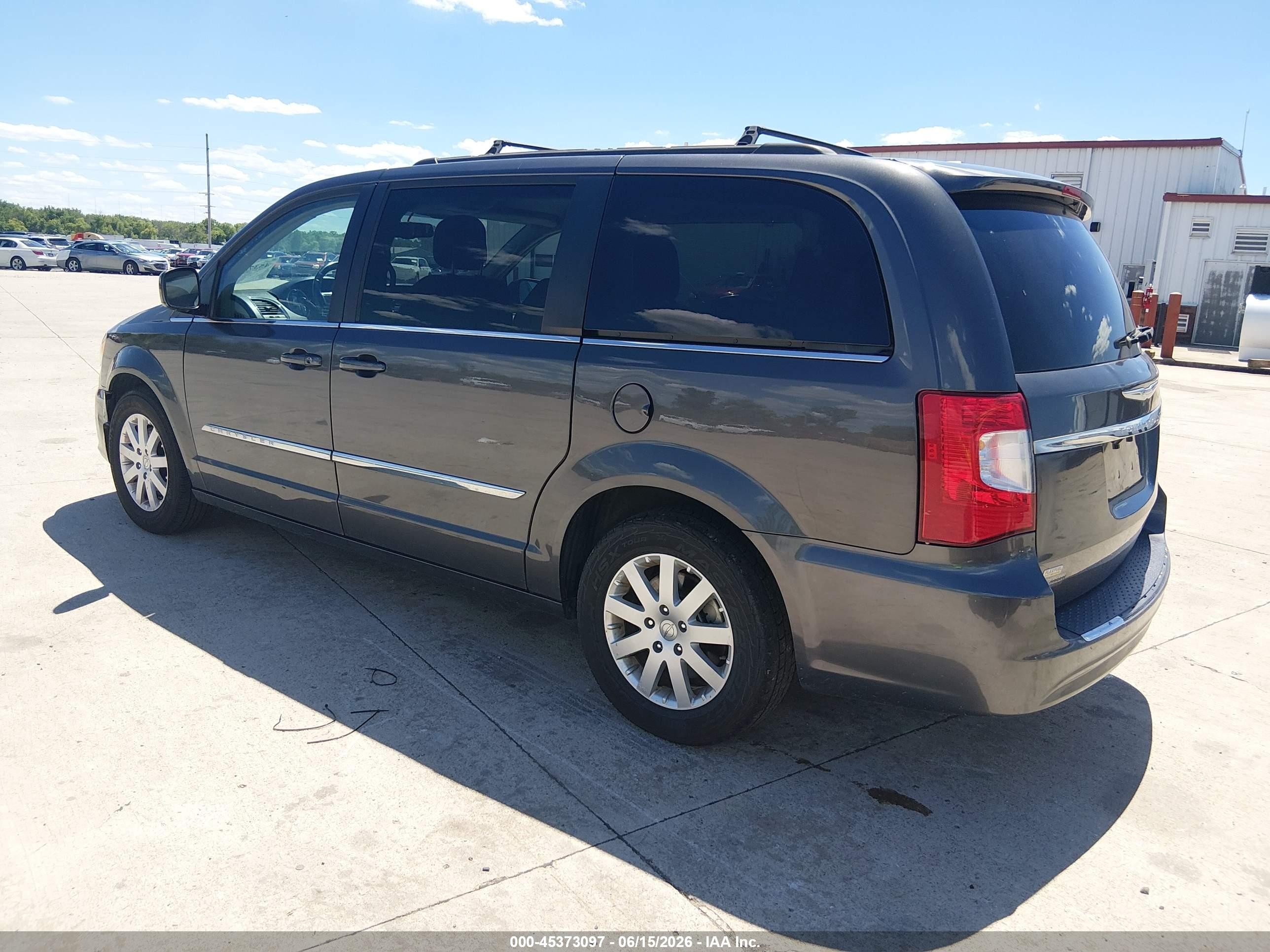 2015 Chrysler Town & Country Touring Purple vin: 2C4RC1BG3FR595116